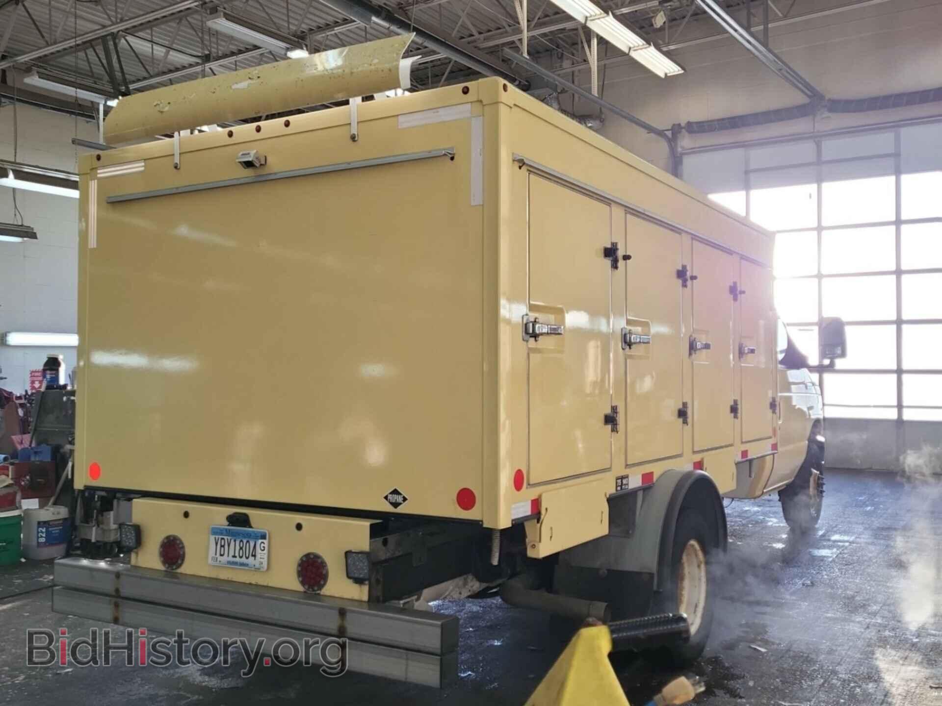 2022 FORD E-450 CUTAWAY - VIN: 1FDXE4FN7NDC26445 - Фото 3