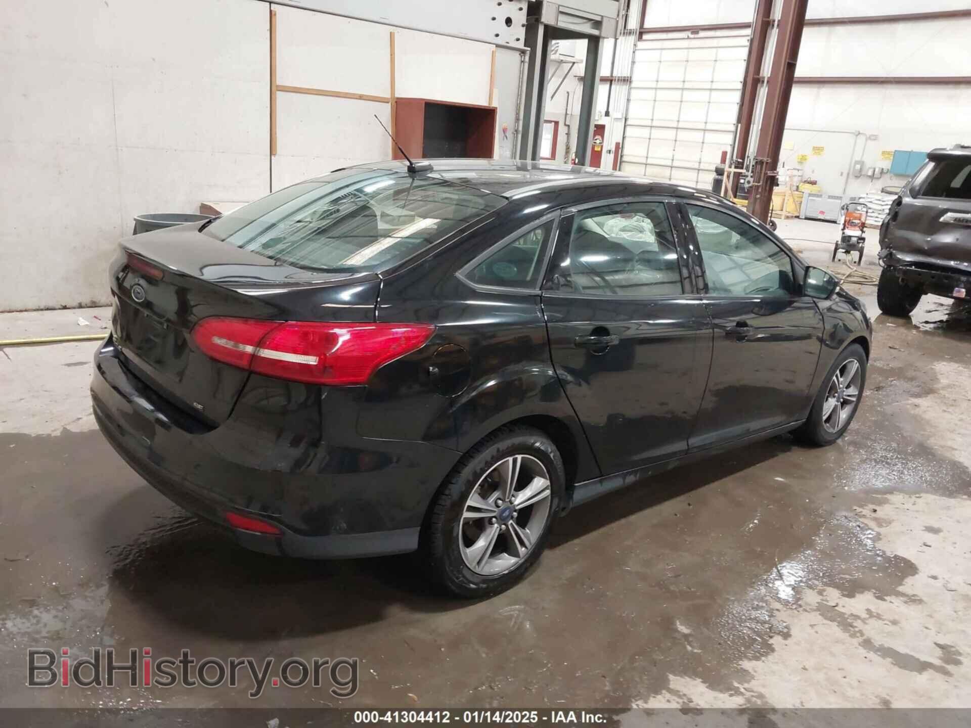 2018 FORD FOCUS - VIN: 1FADP3FE8JL233292 - Фото 4