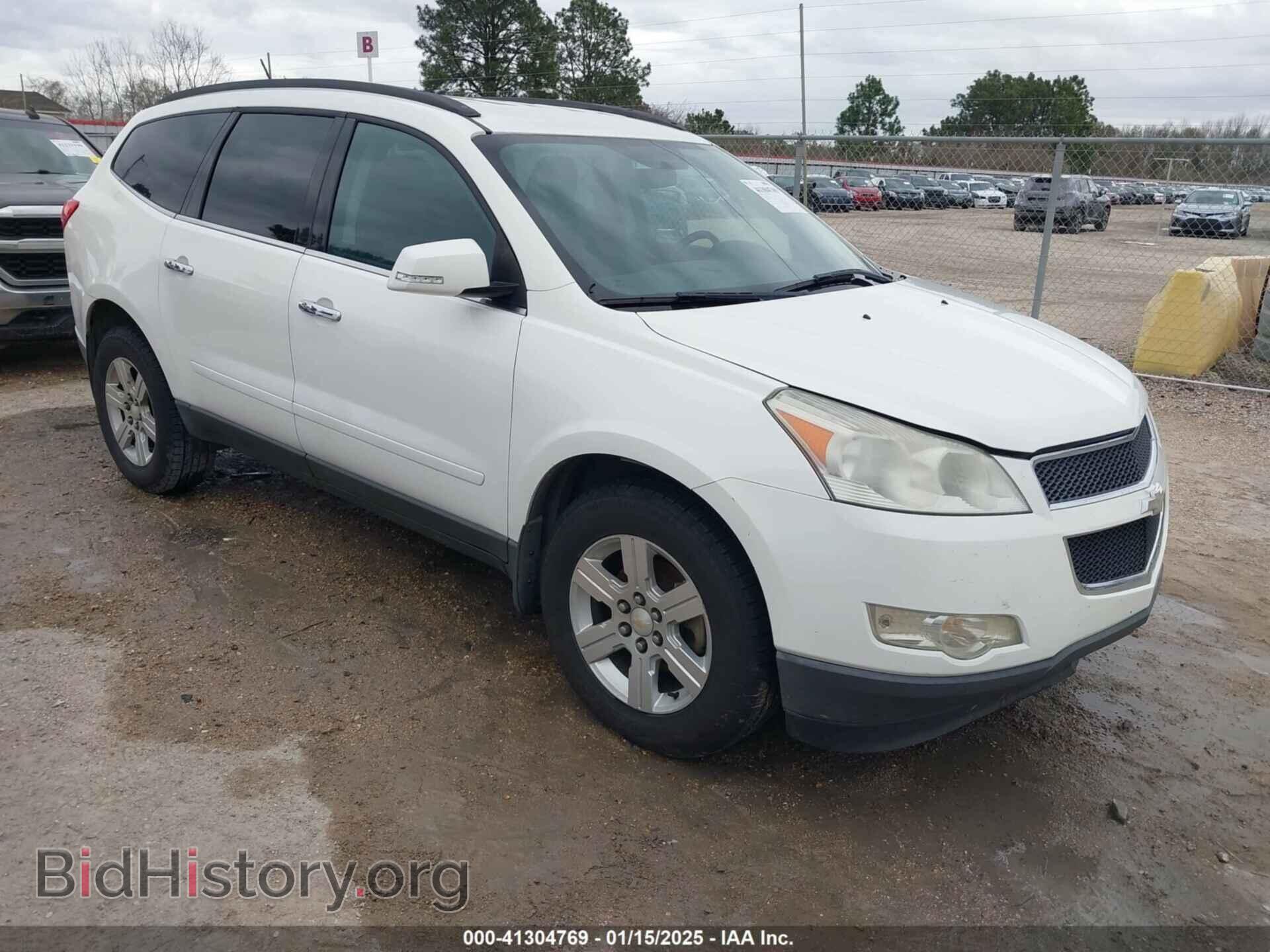 Photo 1GNKRGED5CJ154986 - CHEVROLET TRAVERSE 2012