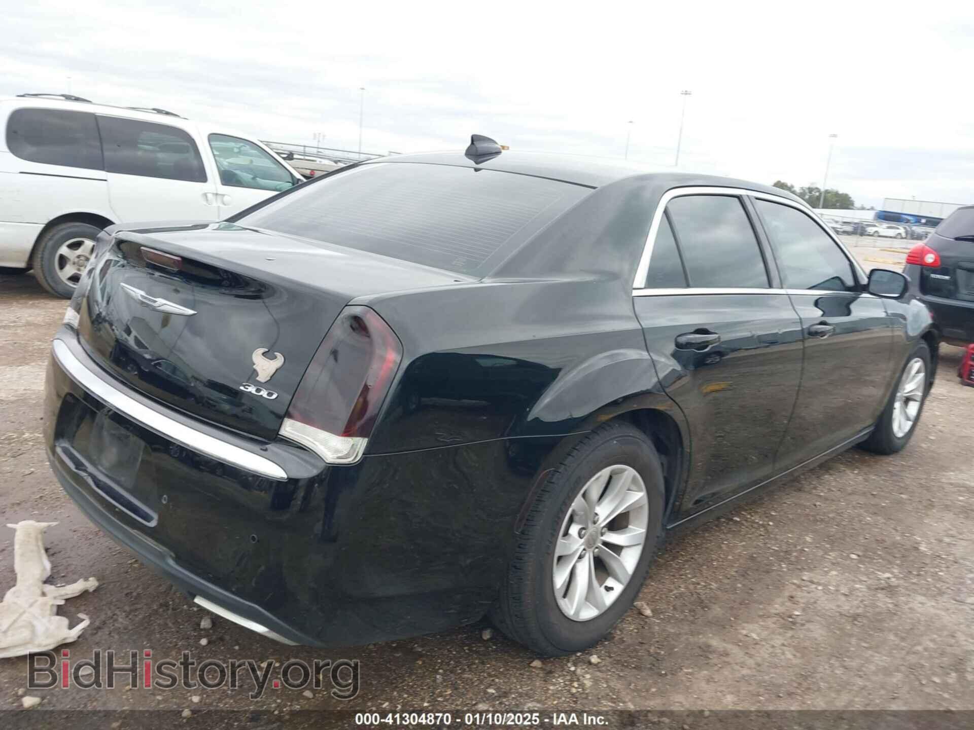 2015 CHRYSLER 300 - VIN: 2C3CCAAG9FH859828 - Фото 4