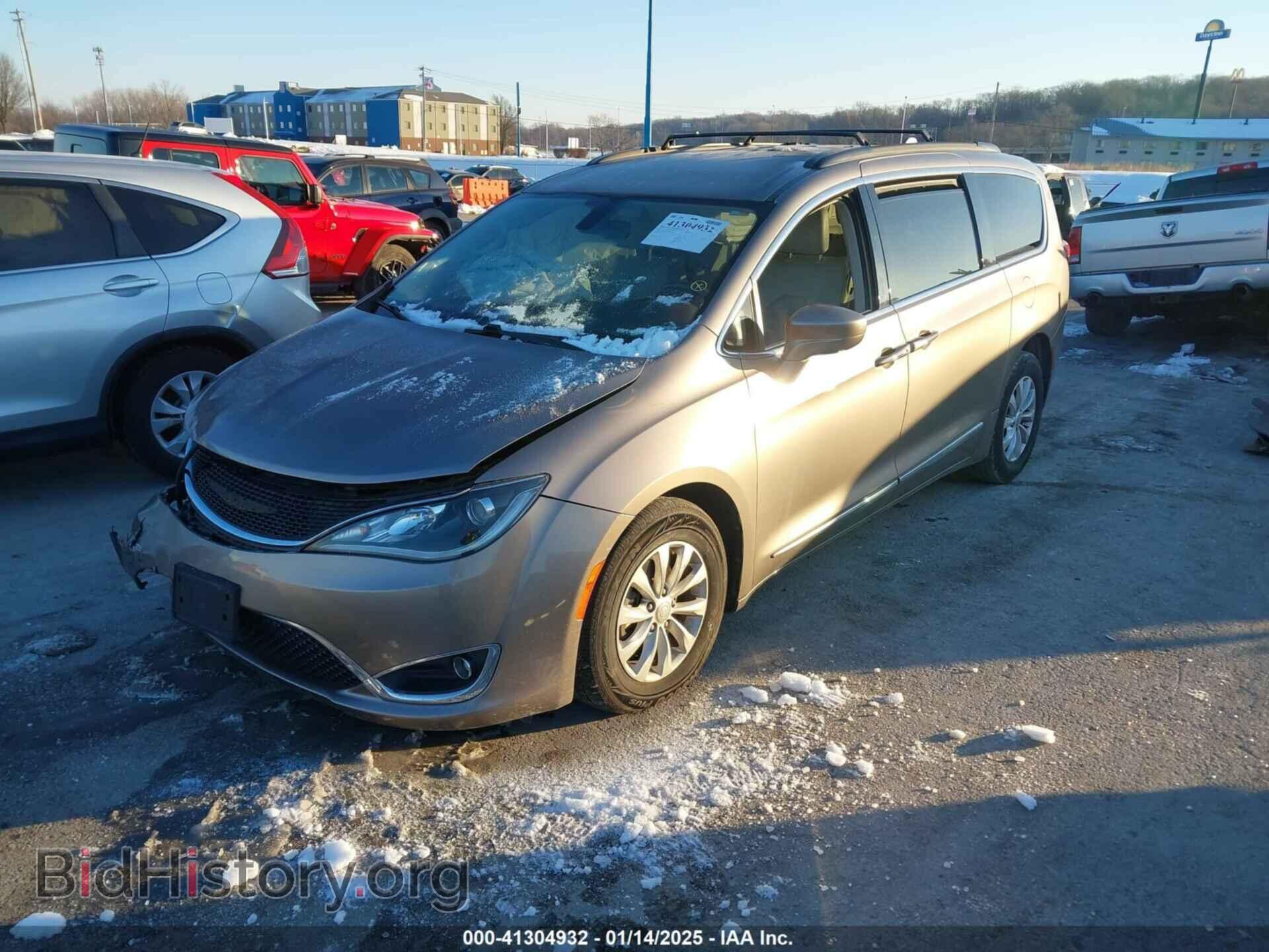 2017 CHRYSLER PACIFICA - VIN: 2C4RC1BG3HR620891 - Фото 2