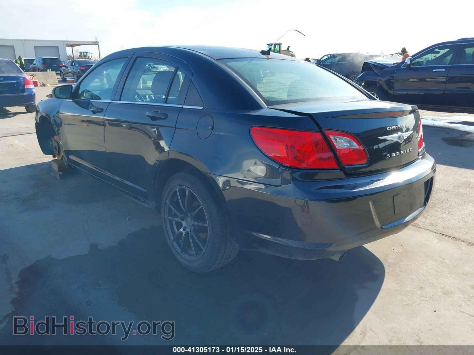 2010 CHRYSLER SEBRING - VIN: 1C3CC5FV5AN112936 - Фото 3