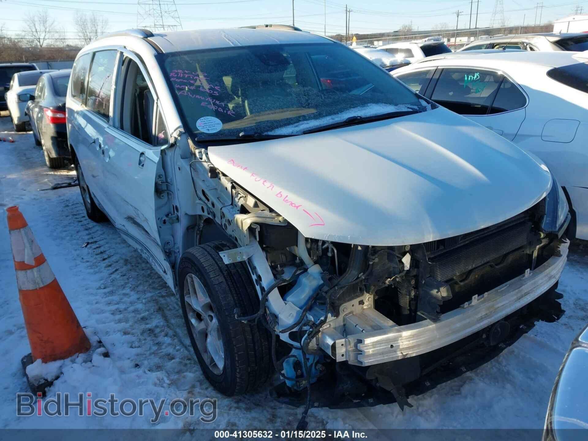 Фотография 2C4RC1EG7HR507764 - CHRYSLER PACIFICA 2017