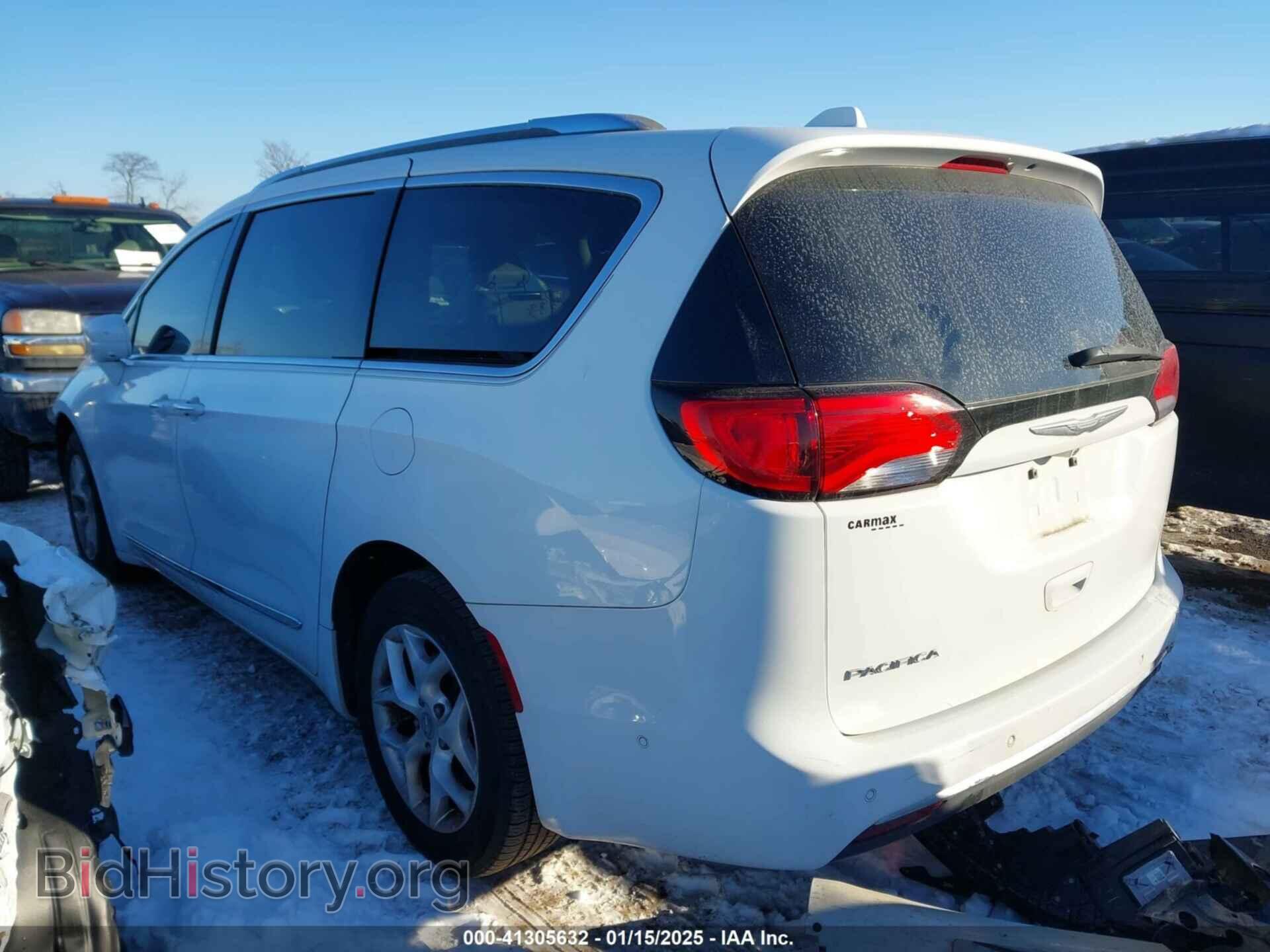 2017 CHRYSLER PACIFICA - VIN: 2C4RC1EG7HR507764 - Фото 3