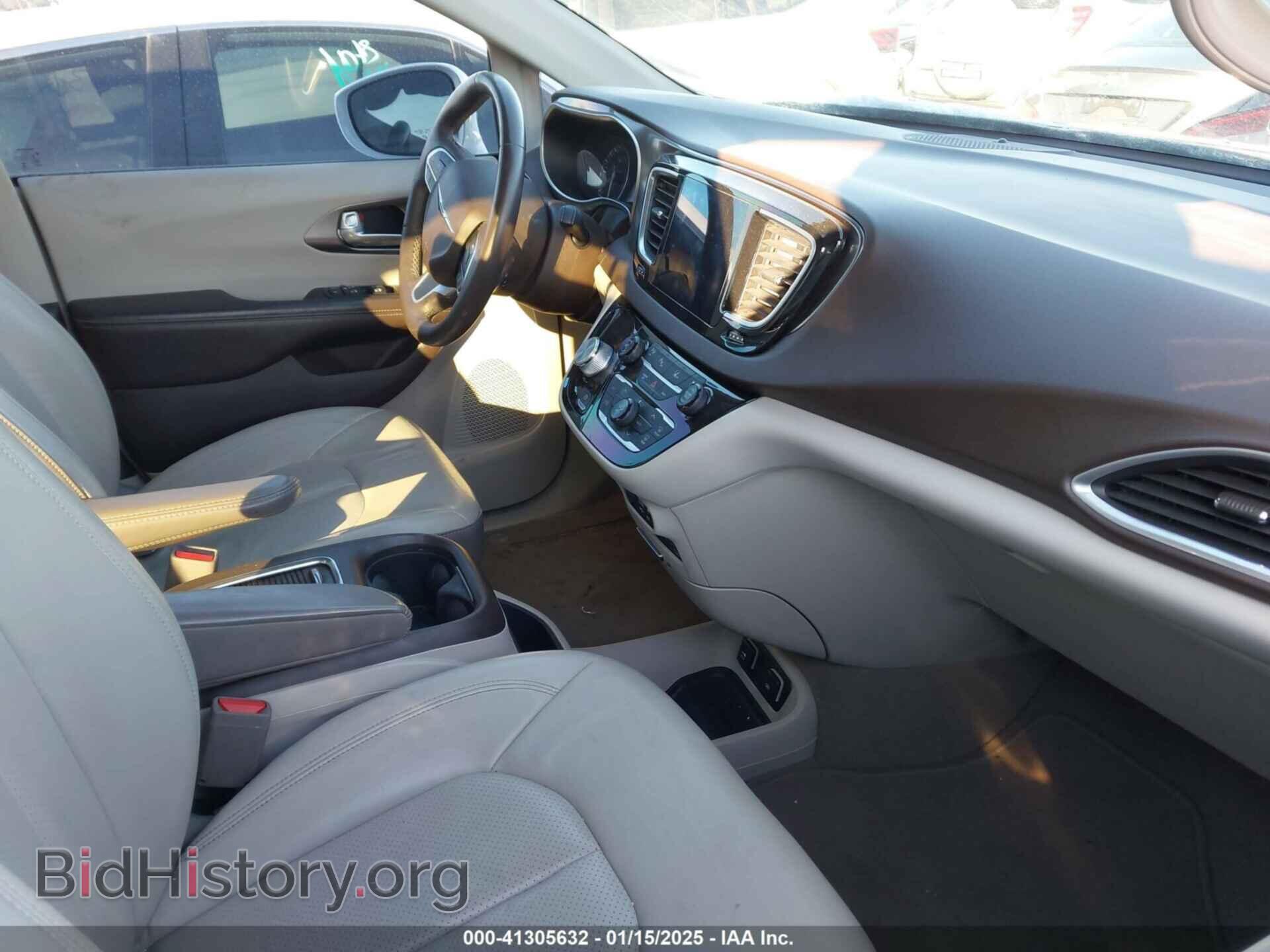 2017 CHRYSLER PACIFICA - VIN: 2C4RC1EG7HR507764 - Фото 5