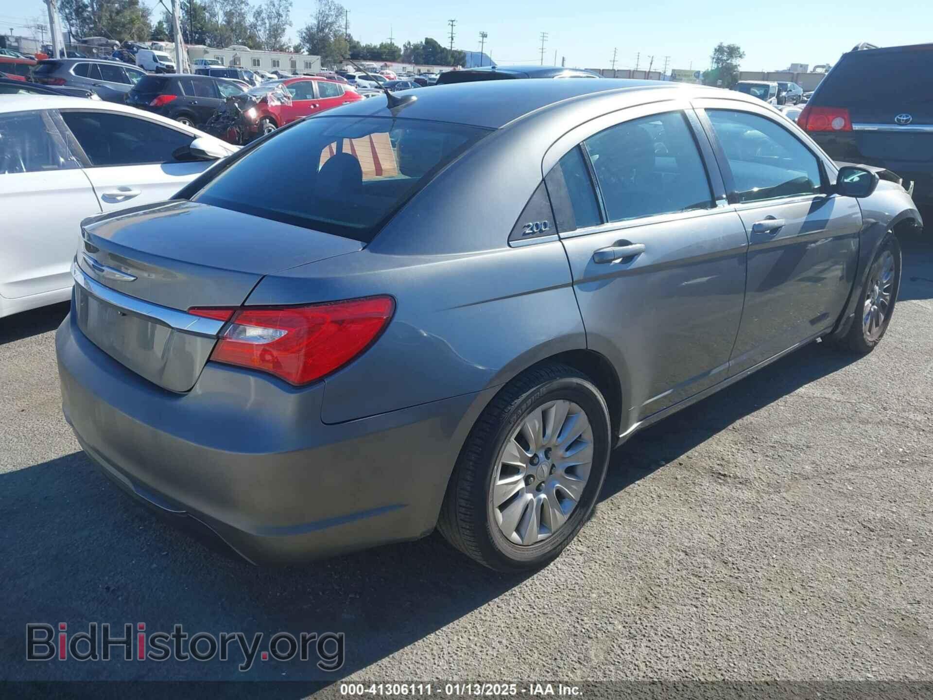 2012 CHRYSLER 200 - VIN: 1C3CCBAB9CN273773 - Фото 4