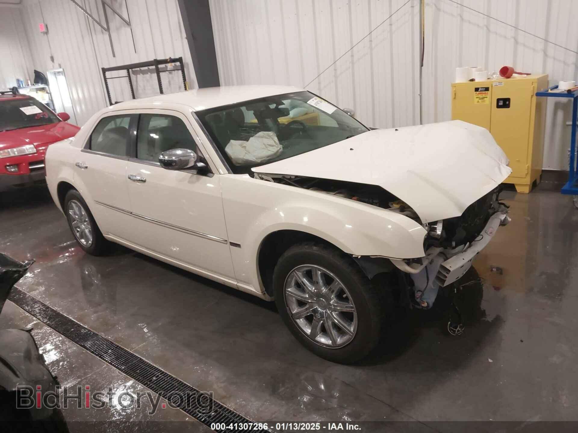Photo 2C3CA5CV4AH203165 - CHRYSLER 300 2010