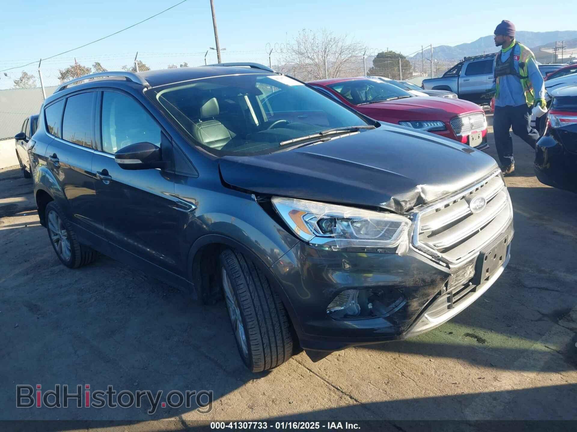 Фотография 1FMCU0J90HUF11075 - FORD ESCAPE 2017