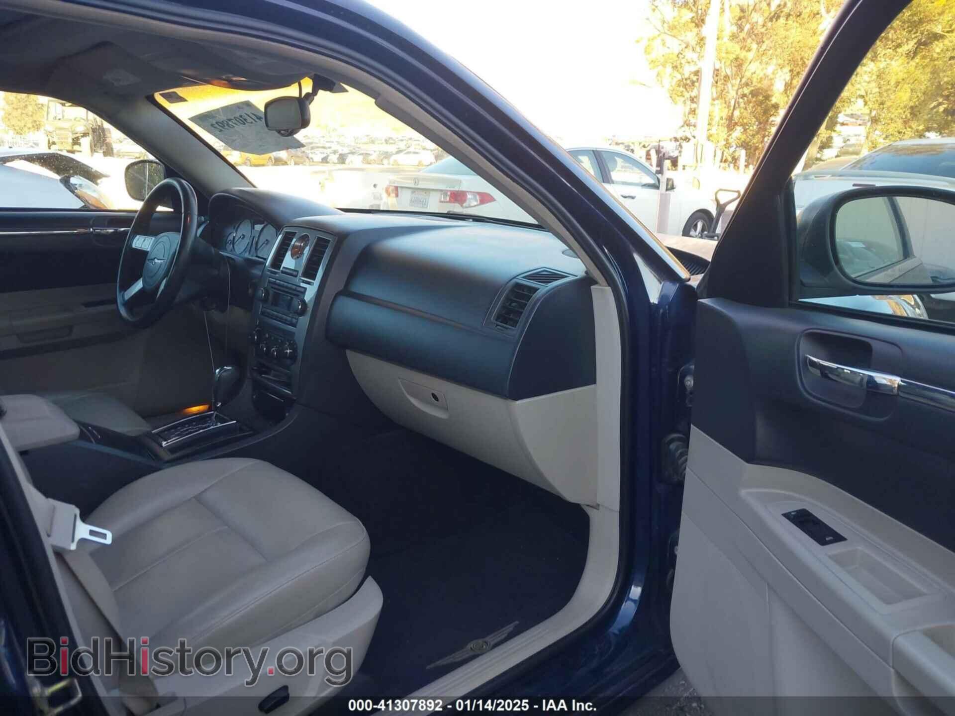 2005 CHRYSLER 300 - VIN: 2C3JA53G35H117702 - Фото 5