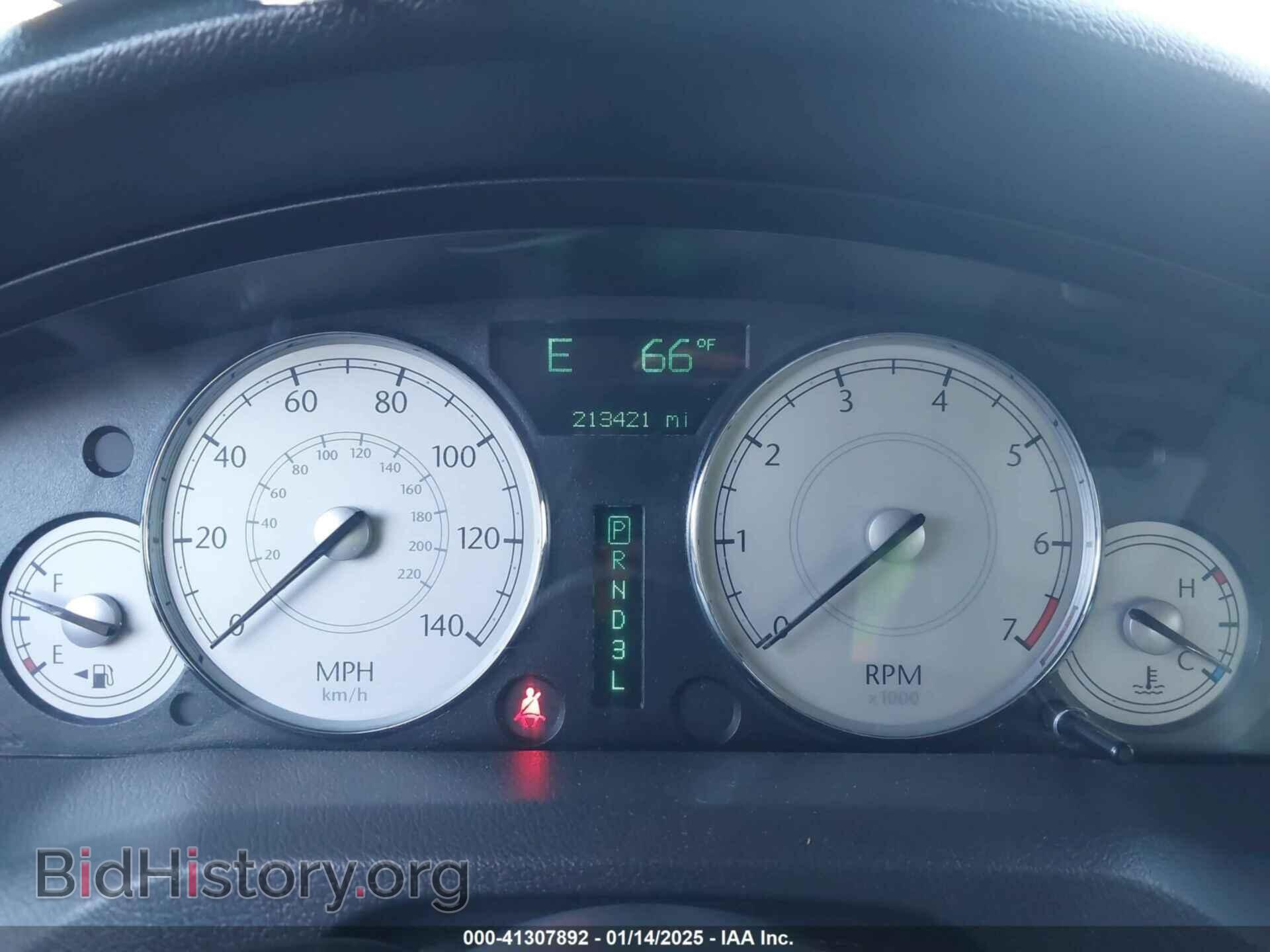 2005 CHRYSLER 300 - VIN: 2C3JA53G35H117702 - Фото 7