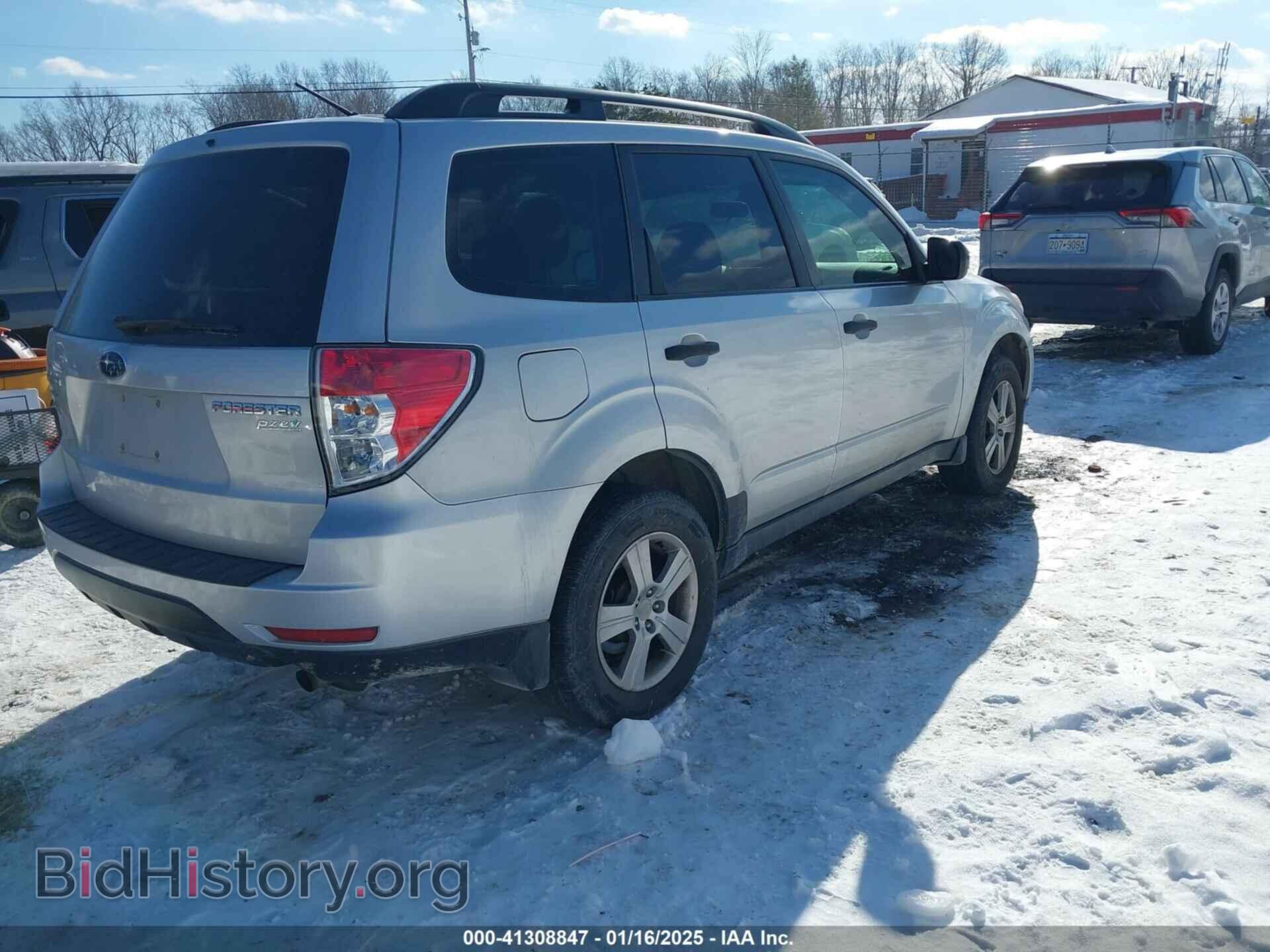 2011 SUBARU FORESTER - VIN: JF2SHABC7BH772760 - Фото 4