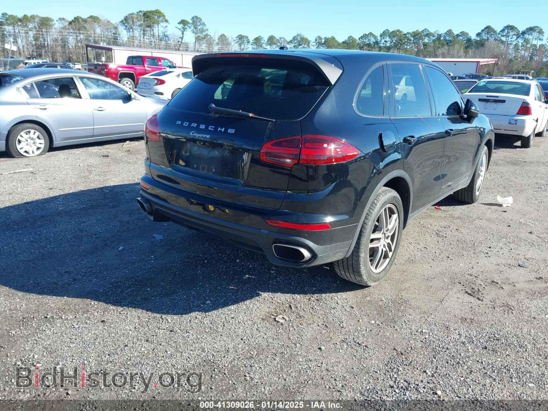 2016 PORSCHE CAYENNE - VIN: WP1AA2A21GLA02456 - Photo 4