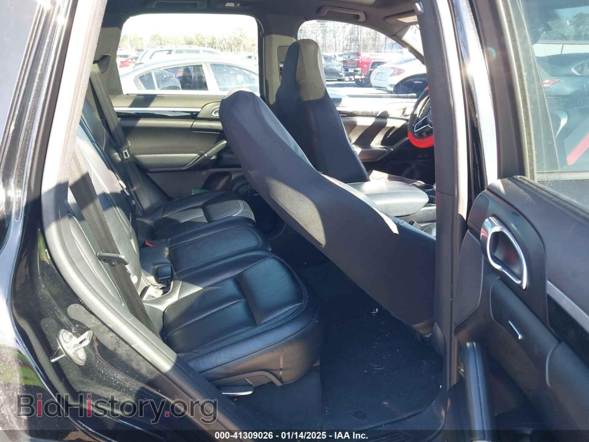 2016 PORSCHE CAYENNE - VIN: WP1AA2A21GLA02456 - Photo 8