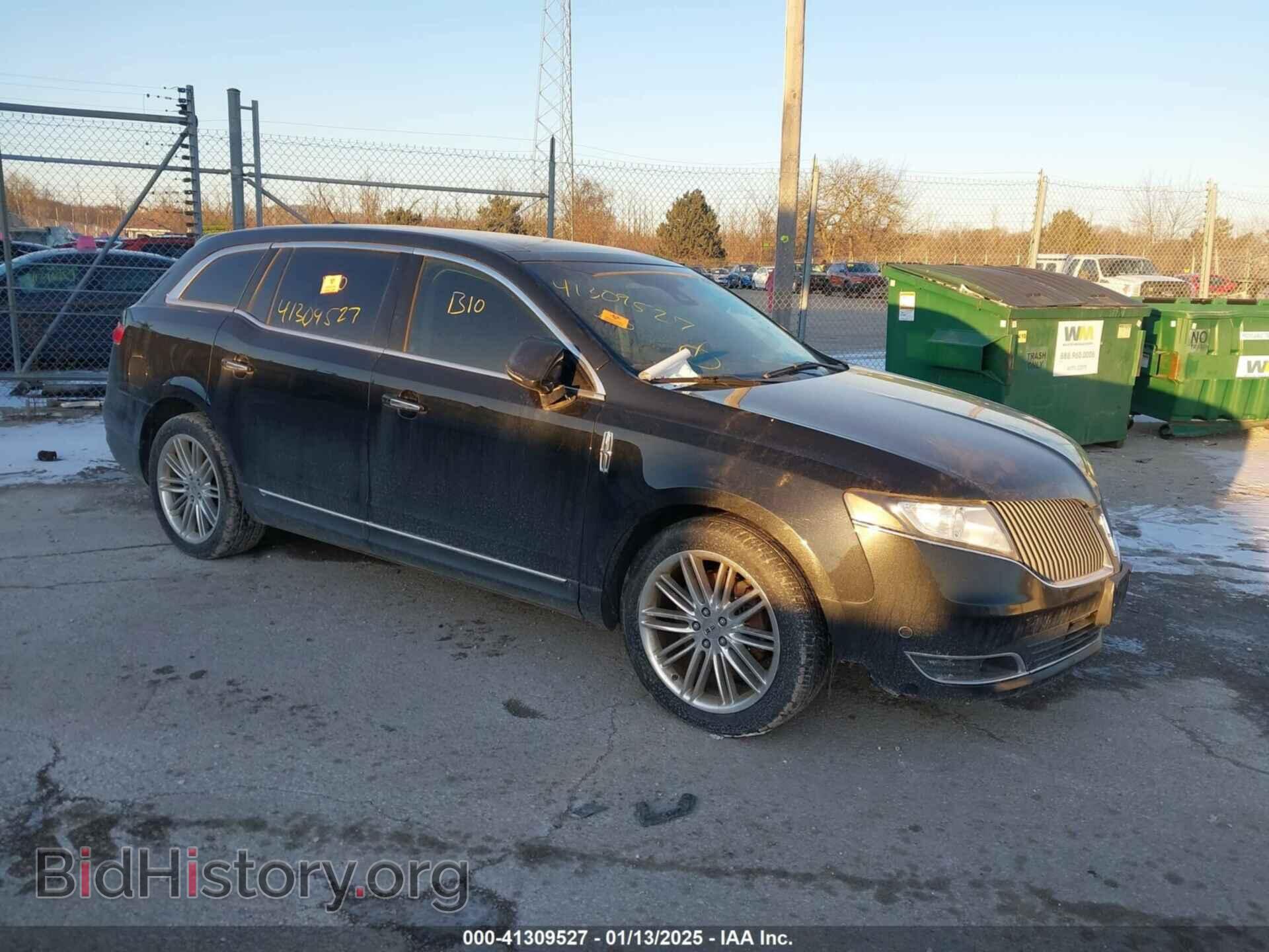Photo 2LMHJ5AT8FBL00981 - LINCOLN MKT 2015