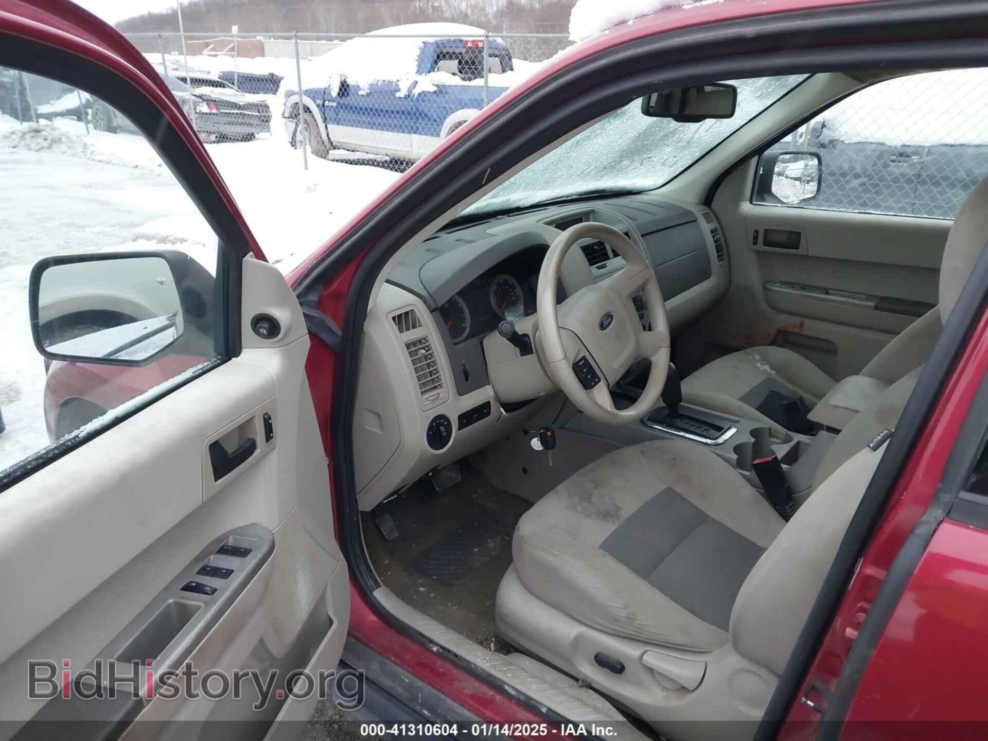 2008 FORD ESCAPE - VIN: 1FMCU93168KC40627 - Фото 5
