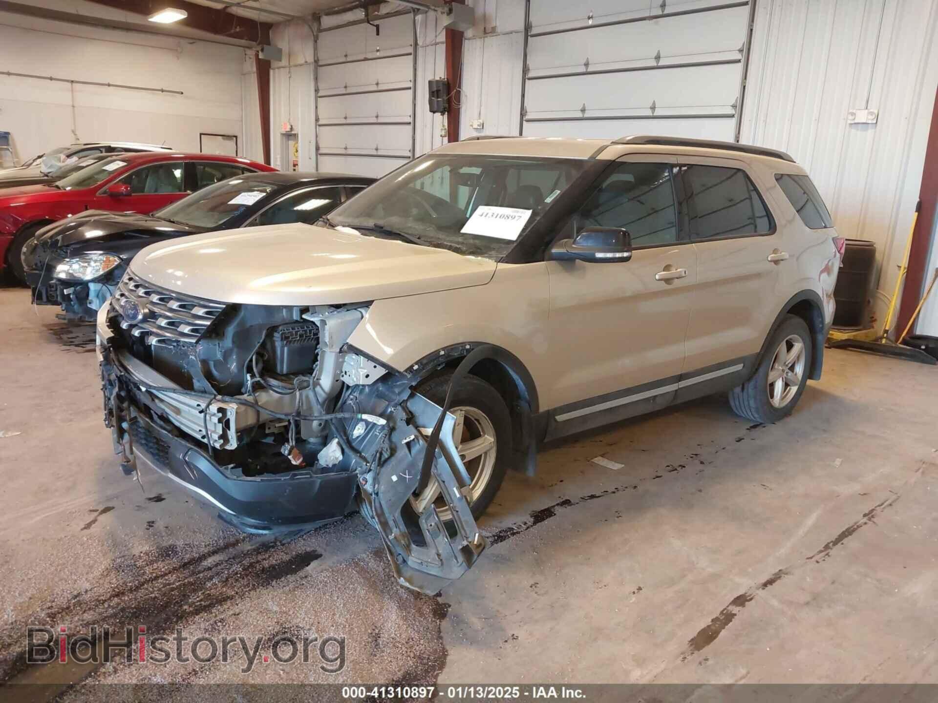 2017 FORD EXPLORER - VIN: 1FM5K8D82HGD41574 - Фото 2