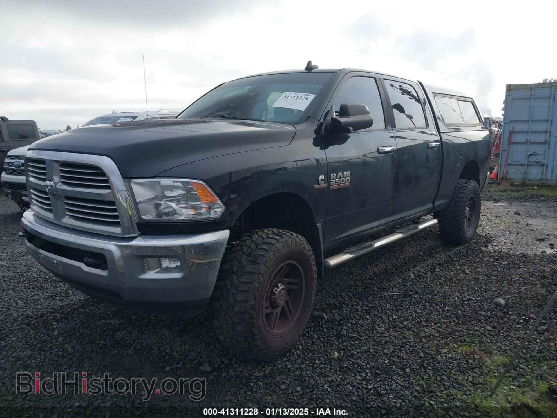 2017 RAM 2500 - VIN: 3C6UR5DL5HG658064 - Photo 2