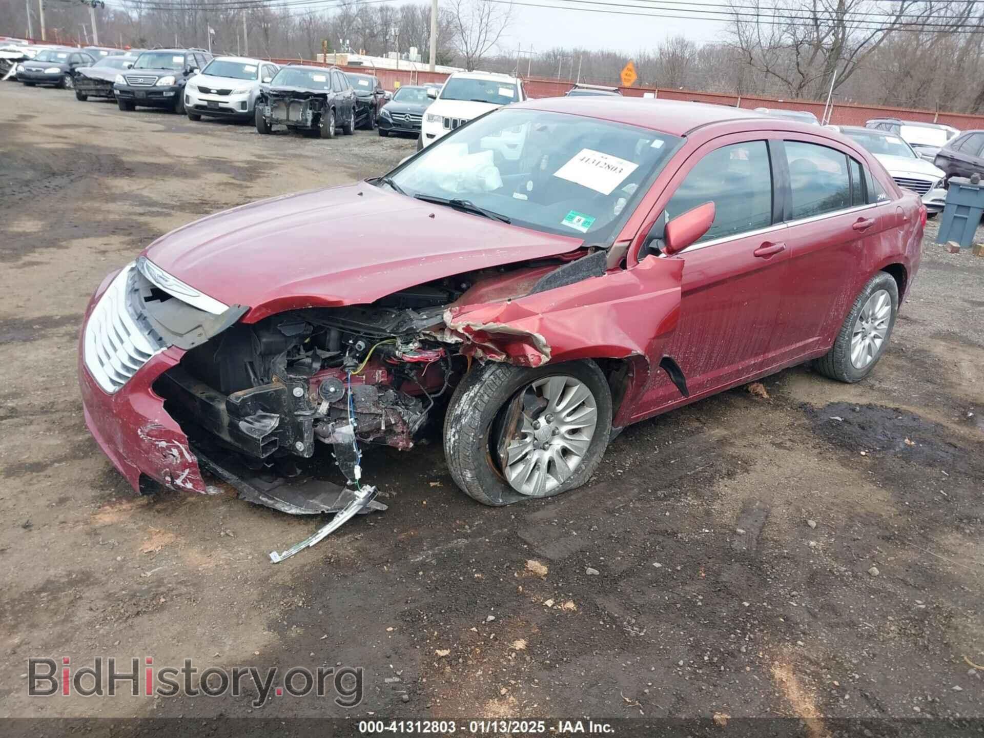 2013 CHRYSLER 200 - VIN: 1C3CCBAG9DN736315 - Фото 2