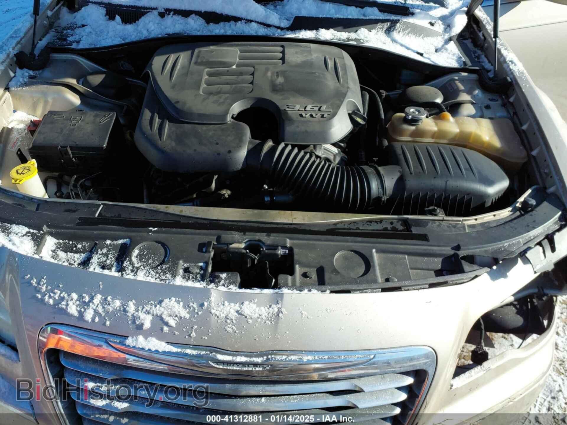 2012 CHRYSLER 300 - VIN: 2C3CCAAG2CH251466 - Фото 10