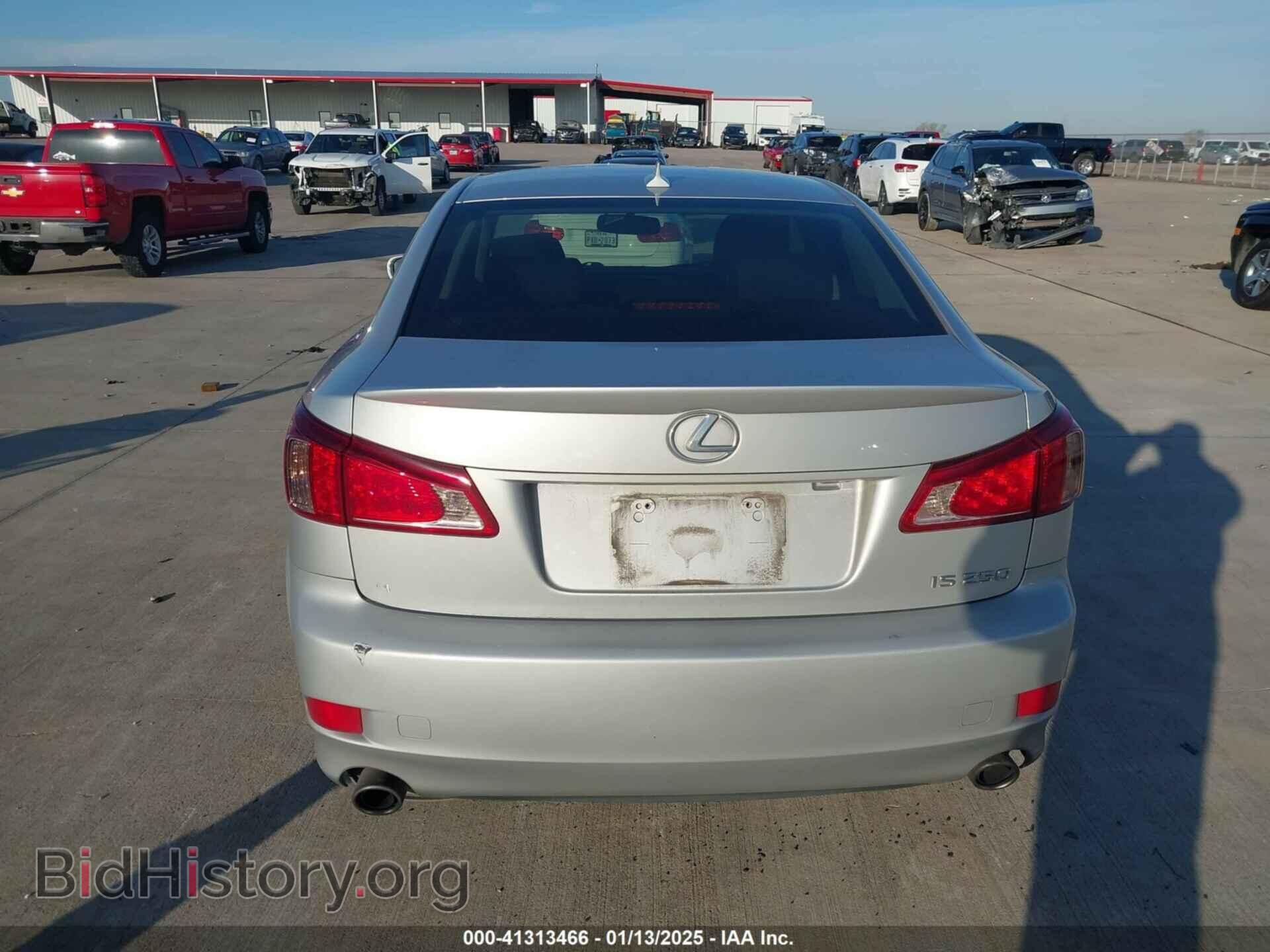 2011 LEXUS IS - VIN: JTHBF5C20B5151426 - Photo 15