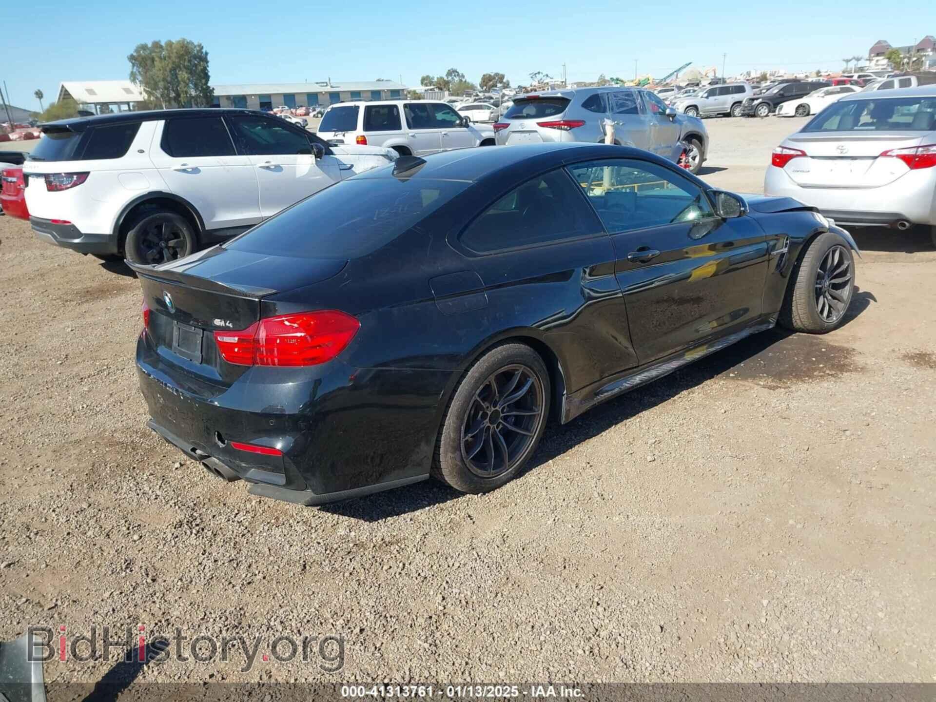 2015 BMW M4 - VIN: WBS3R9C54FK330373 - Фото 4