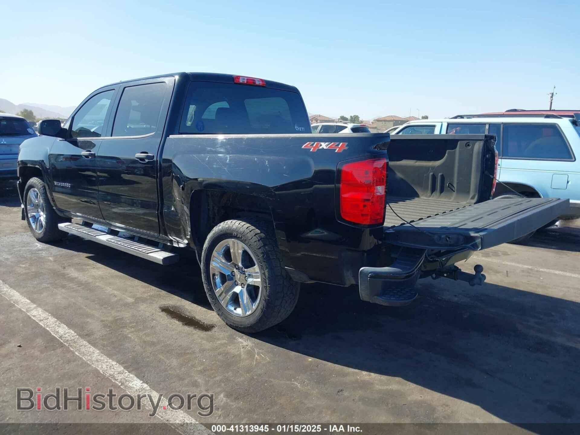 2018 CHEVROLET SILVERADO 1500 - VIN: 3GCUKPEC9JG406203 - Фото 3