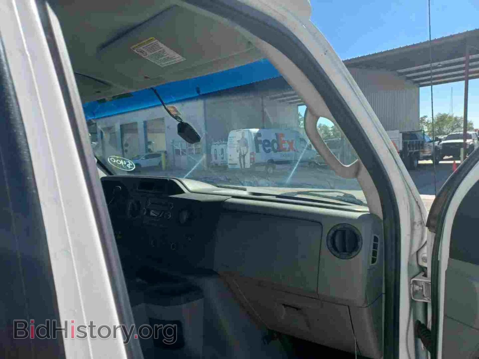 2014 FORD ECONOLINE - VIN: 1FDWE4FL6EDA55861 - Photo 5