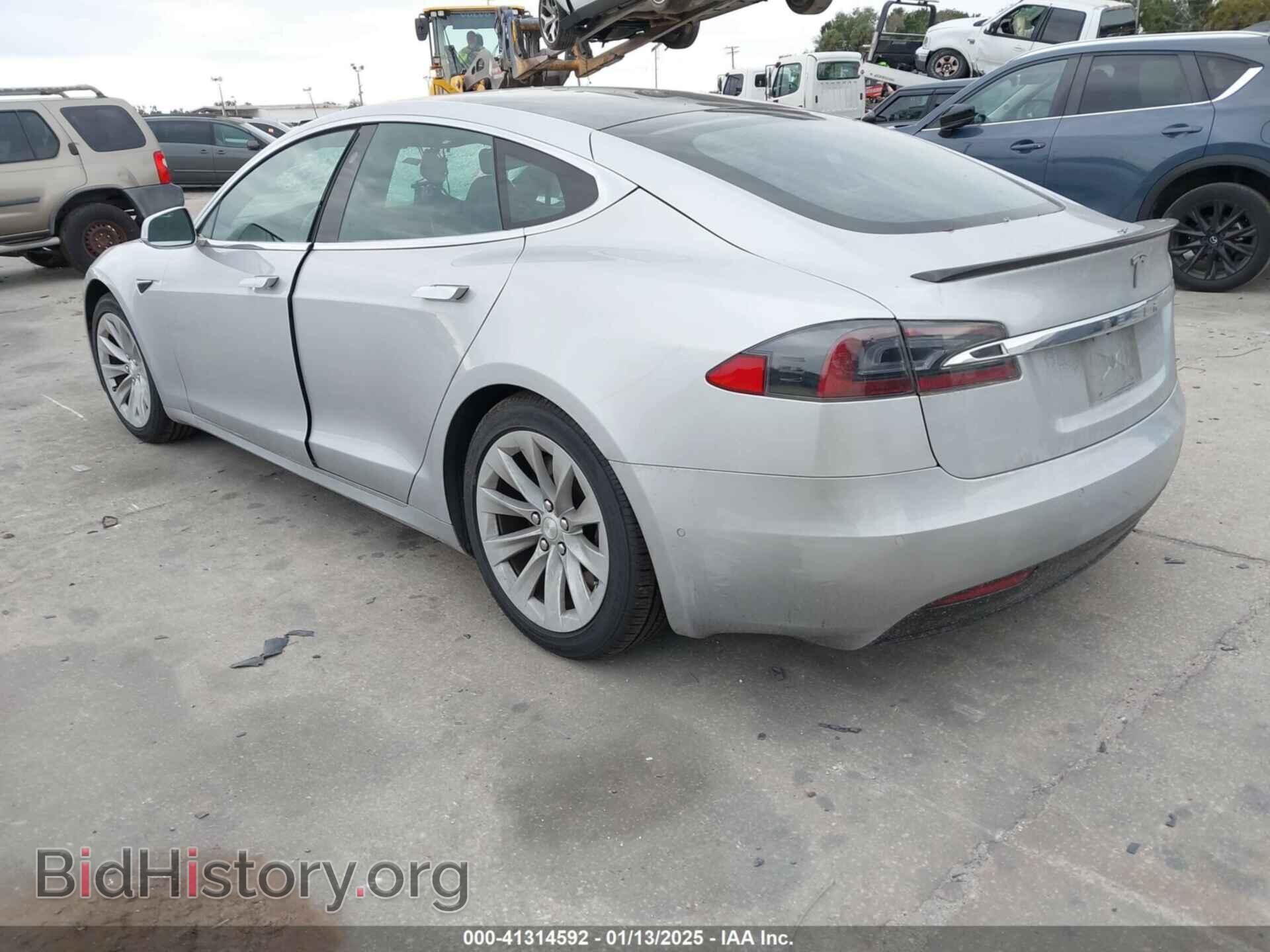 2018 TESLA MODEL S - VIN: 5YJSA1E2XJF258809 - Фото 3
