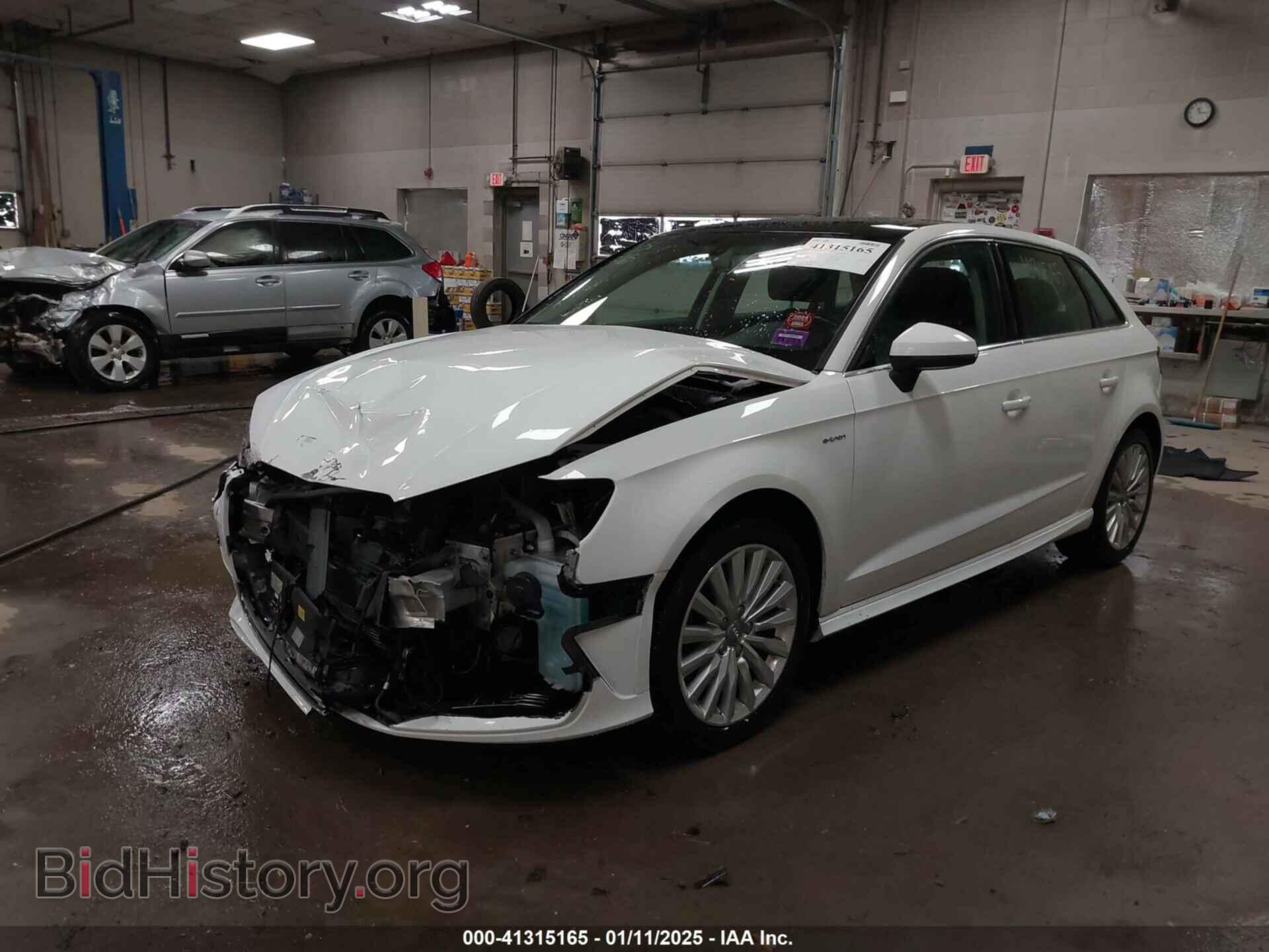 2016 AUDI A3 E-TRON - VIN: WAUTPBFF2GA100666 - Фото 2