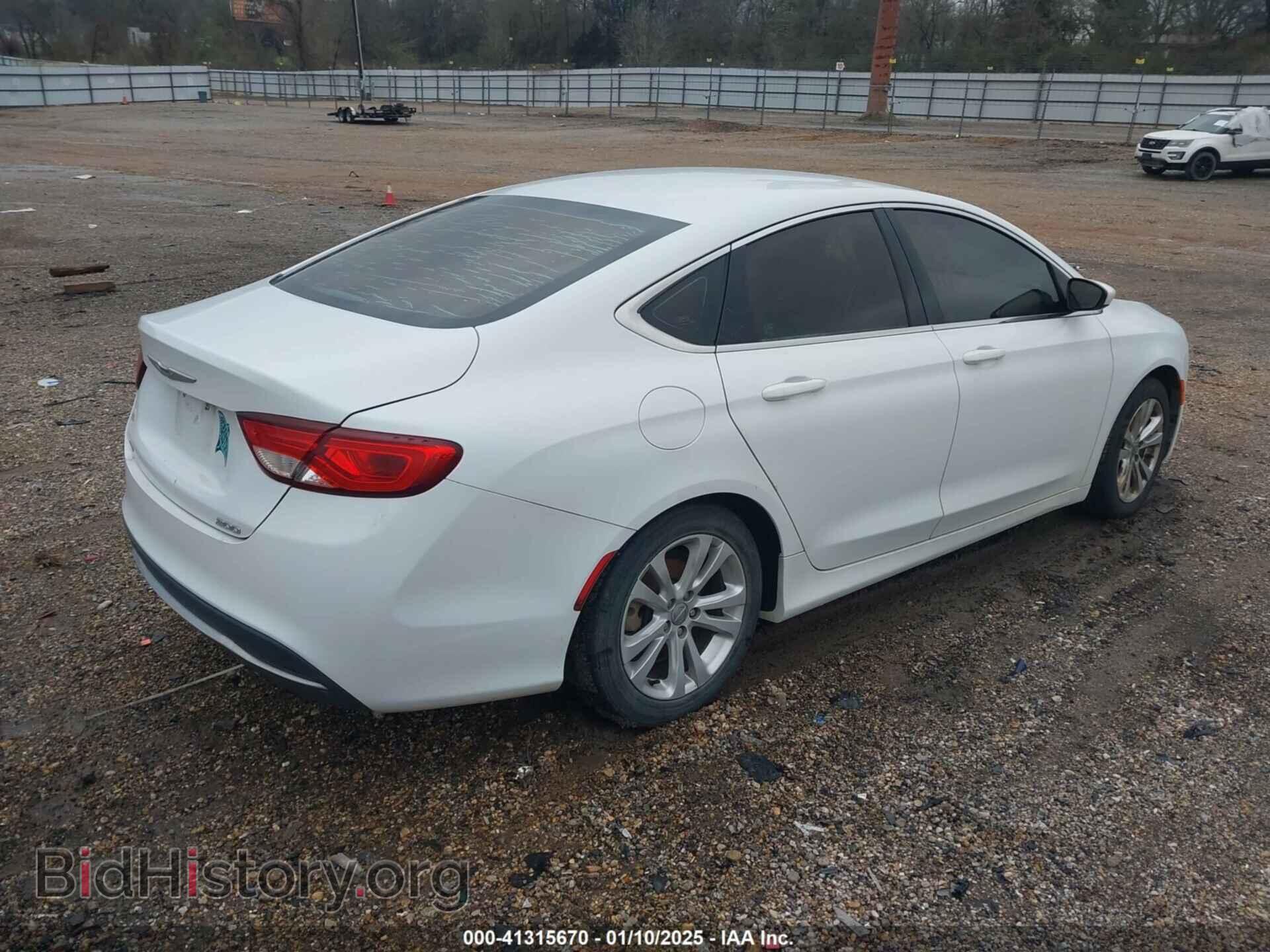 2015 CHRYSLER 200 - VIN: 1C3CCCAB3FN586487 - Photo 4