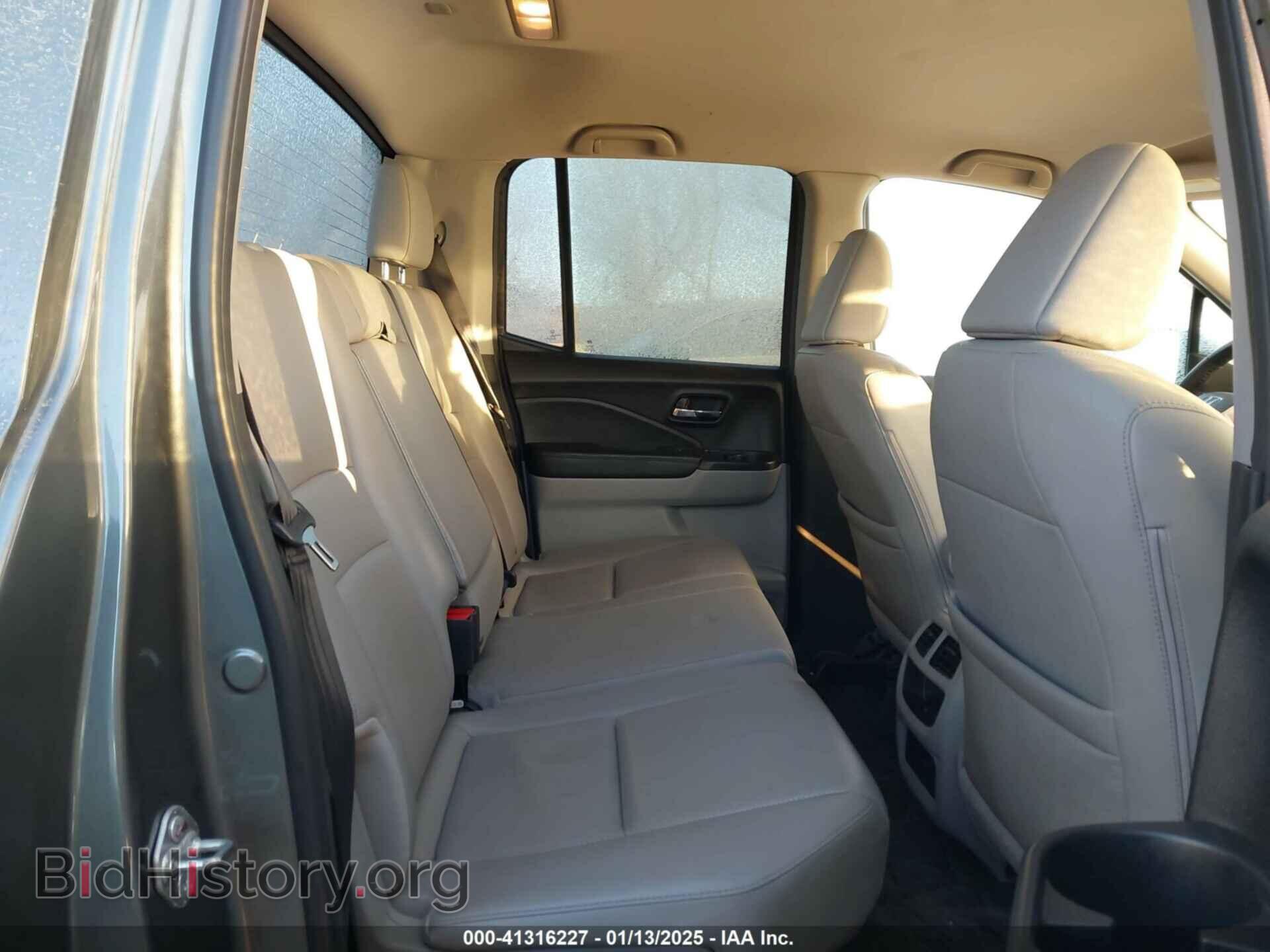 2017 HONDA RIDGELINE - VIN: 5FPYK3F53HB004663 - Фото 8