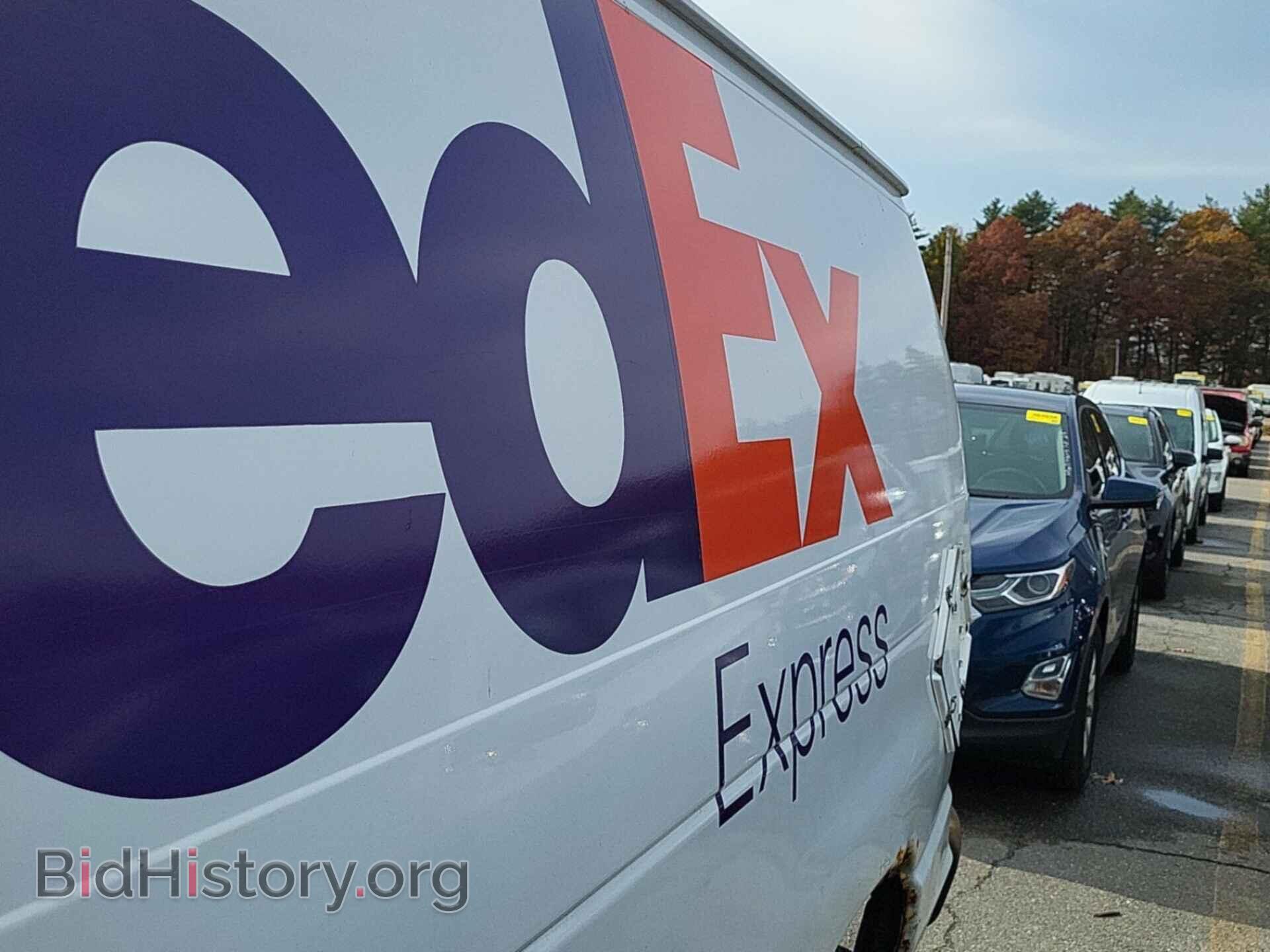 2010 FORD ECONOLINE - VIN: 1FTNE1EW1ADA90733 - Фото 6