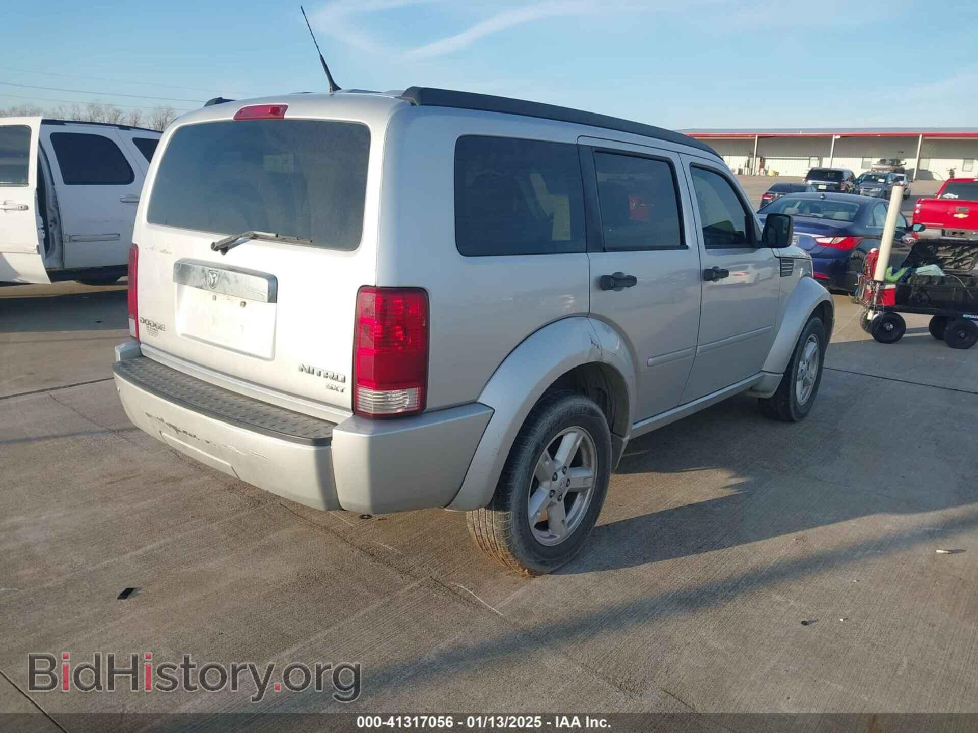 2011 DODGE NITRO - VIN: 1D4PT5GK1BW540941 - Photo 4