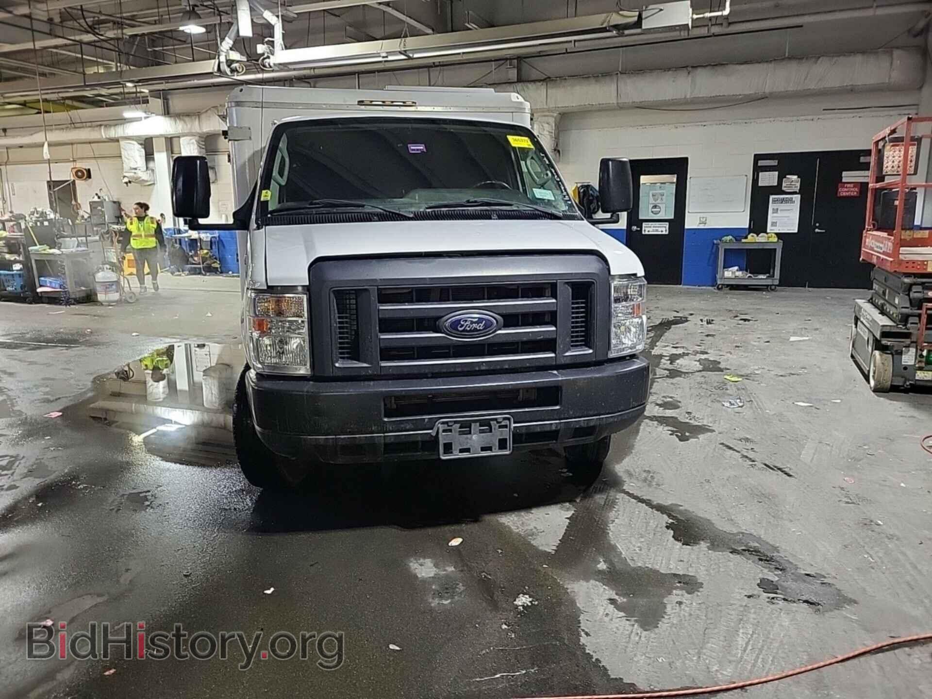 2018 FORD ECONOLINE - VIN: 1FDXE4FS4JDC33224 - Фото 9