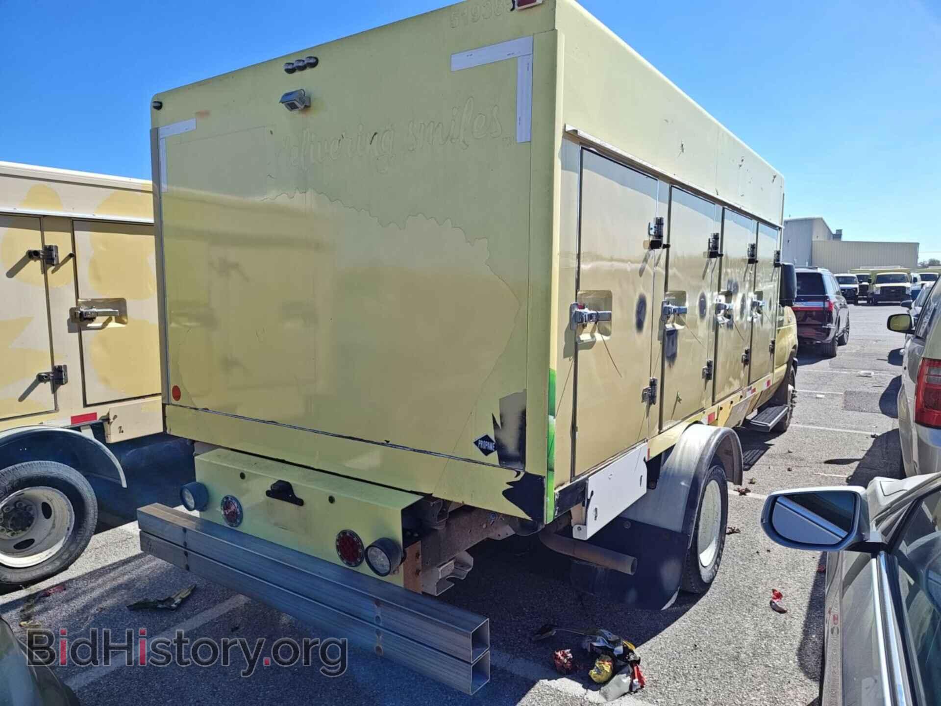 2019 FORD E-450 CUTAWAY - VIN: 1FDXE4FS7KDC53744 - Фото 3