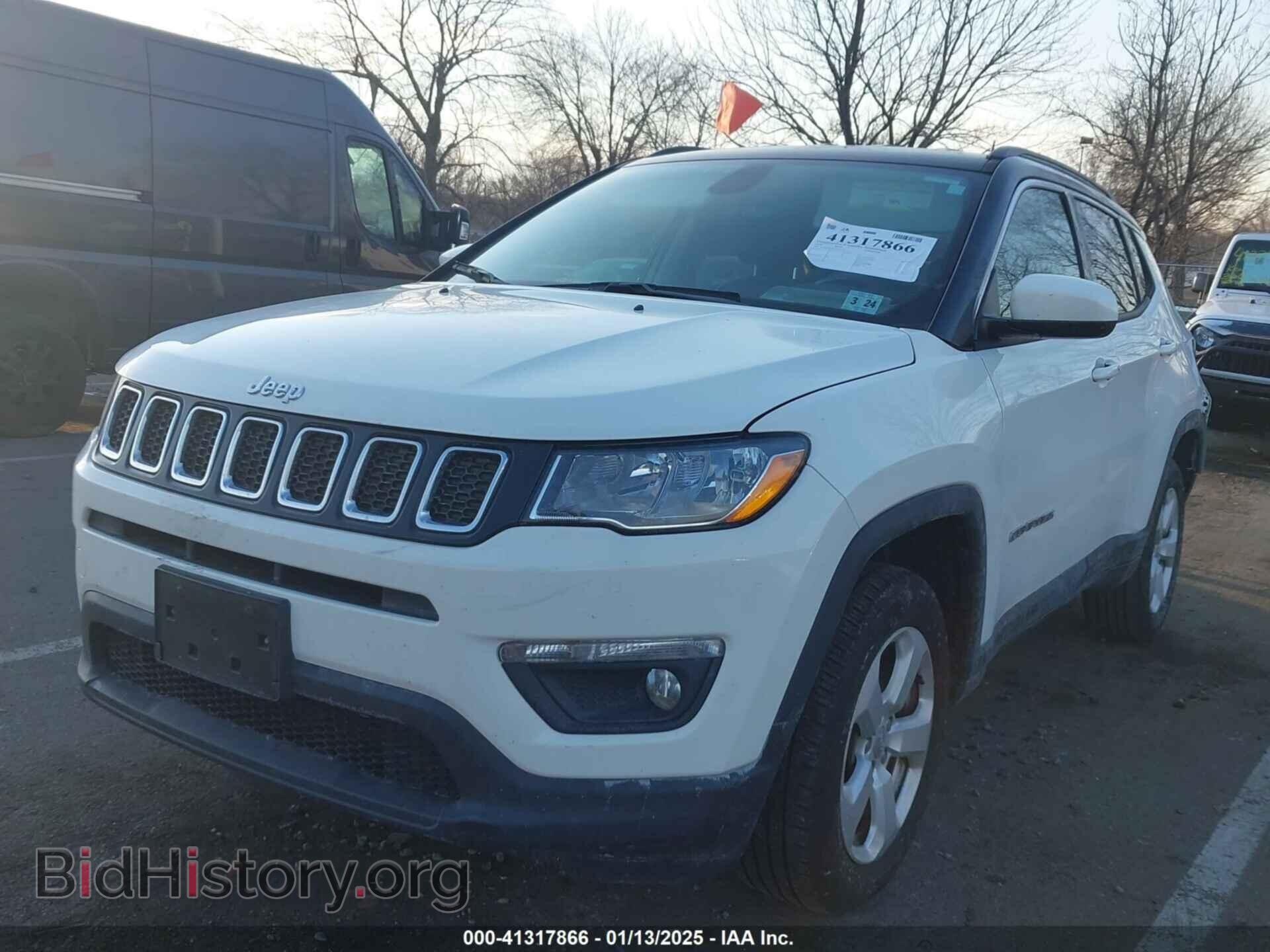 2019 JEEP COMPASS - VIN: 3C4NJDBB4KT714079 - Фото 2
