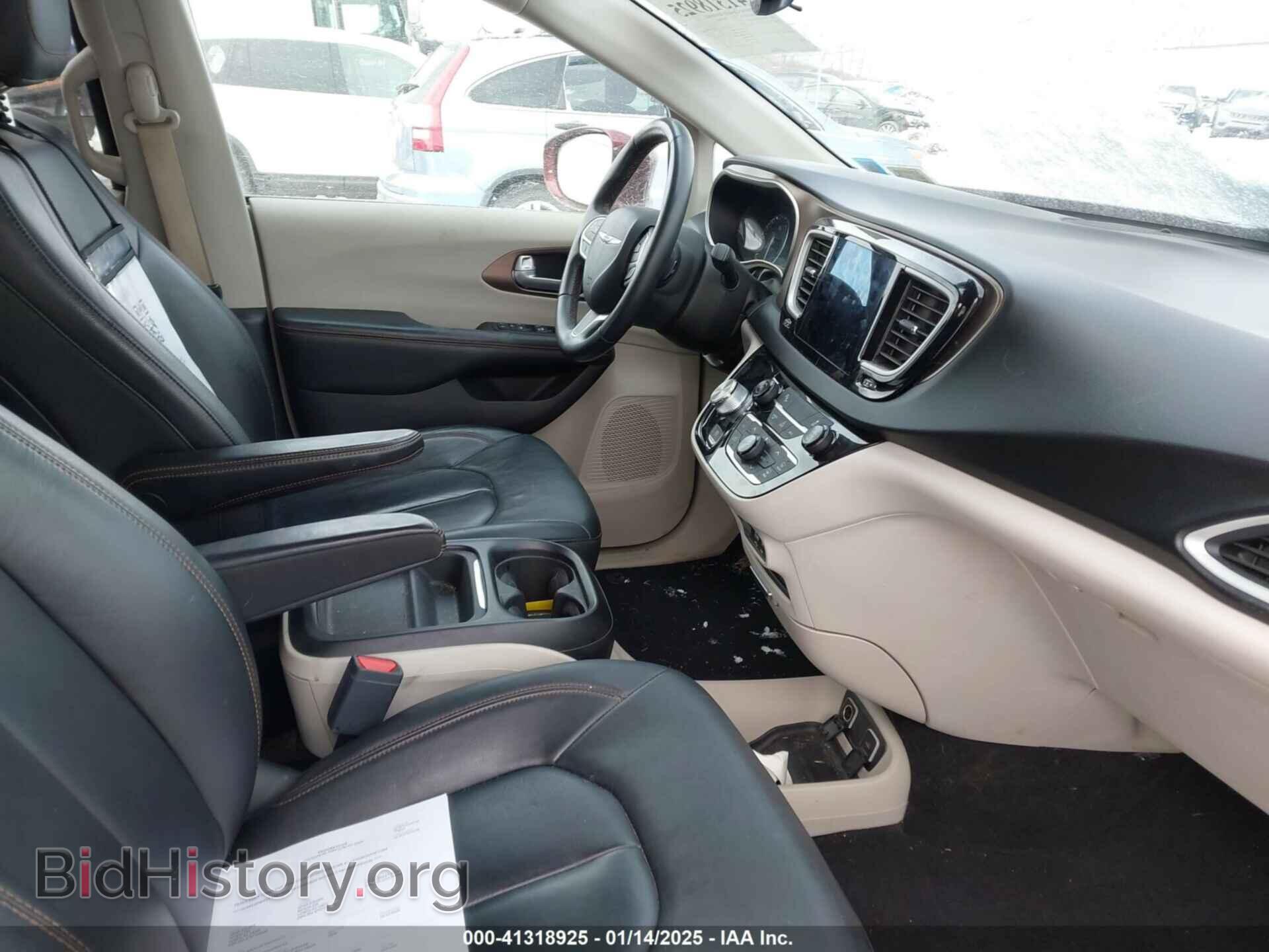 2017 CHRYSLER PACIFICA - VIN: 2C4RC1BGXHR520593 - Photo 5