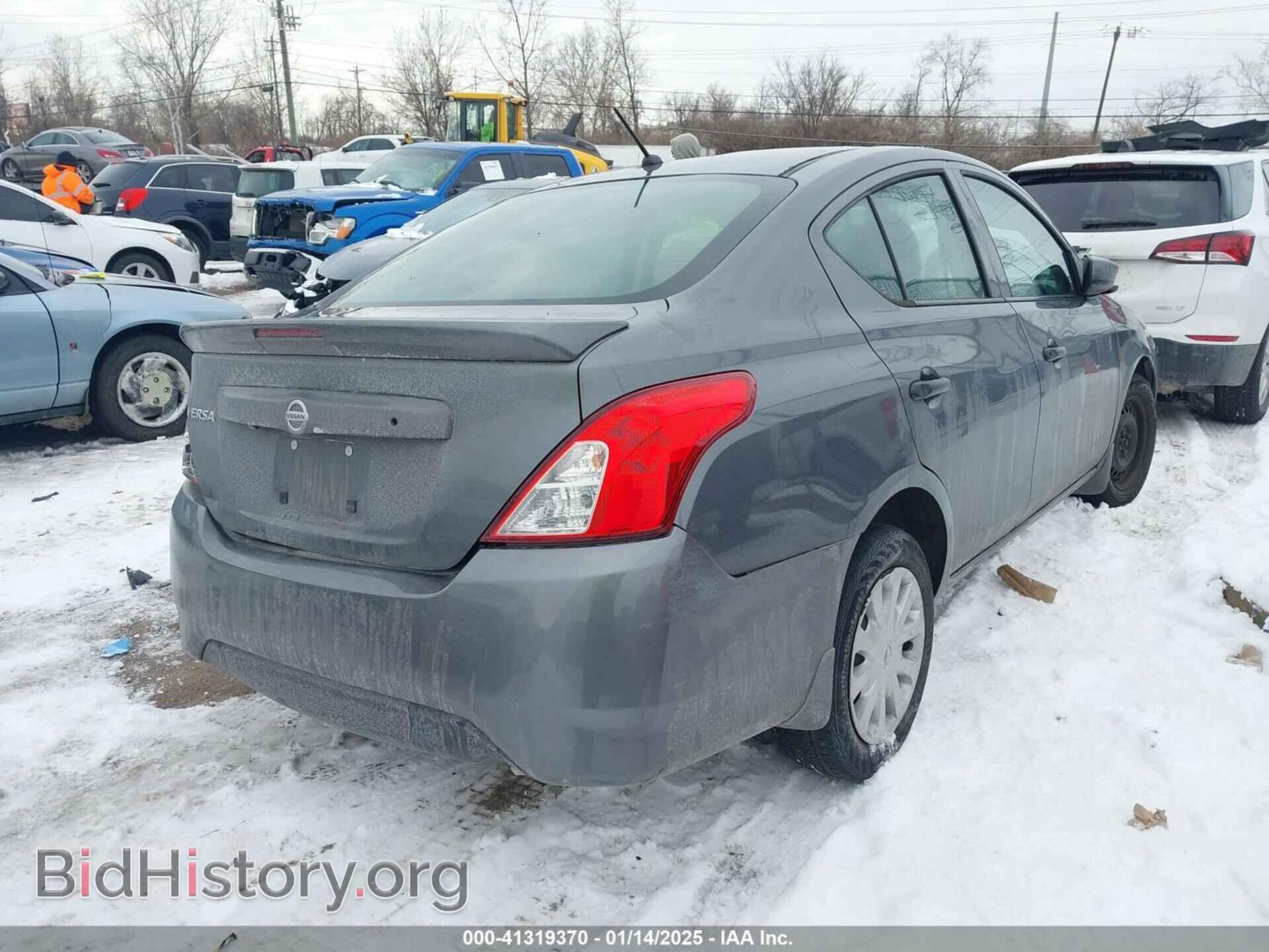 2019 NISSAN VERSA - VIN: 3N1CN7AP3KL812906 - Фото 4