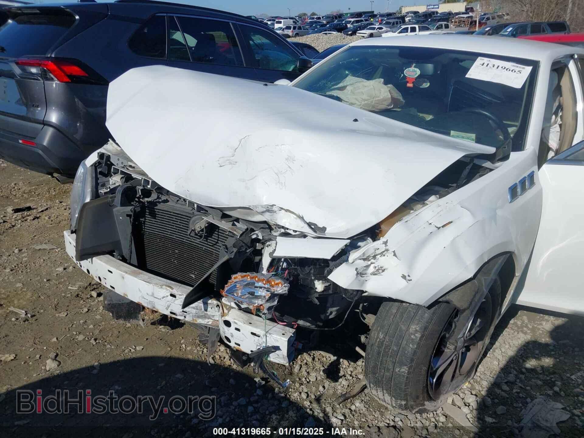 2013 CHRYSLER 300 - VIN: 2C3CCAAG0DH657568 - Фото 6