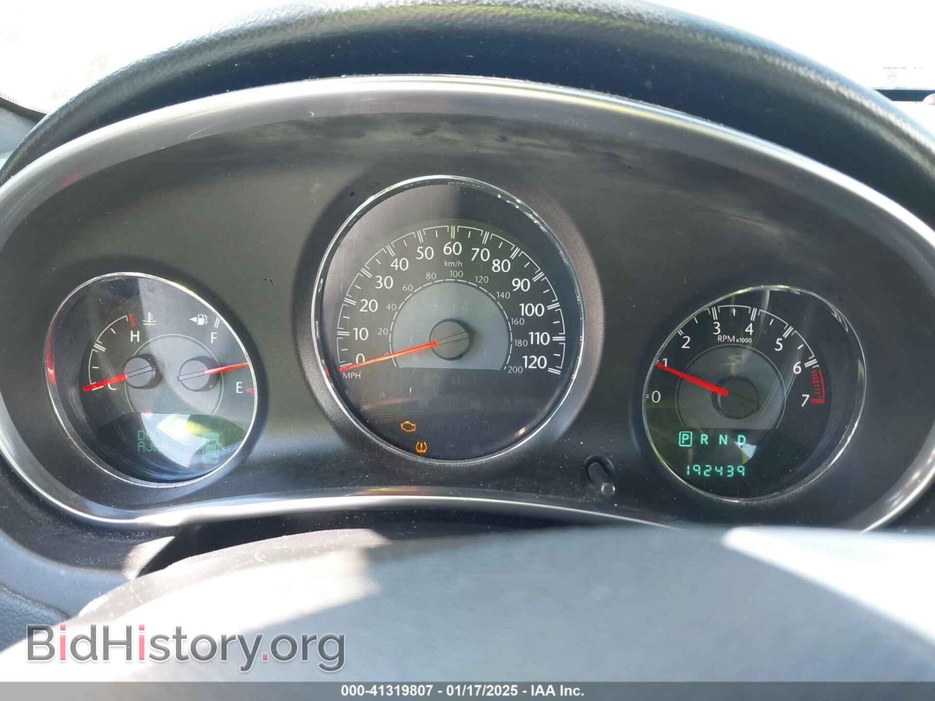 2014 CHRYSLER 200 - VIN: 1C3CCBBG9EN186811 - Фото 7