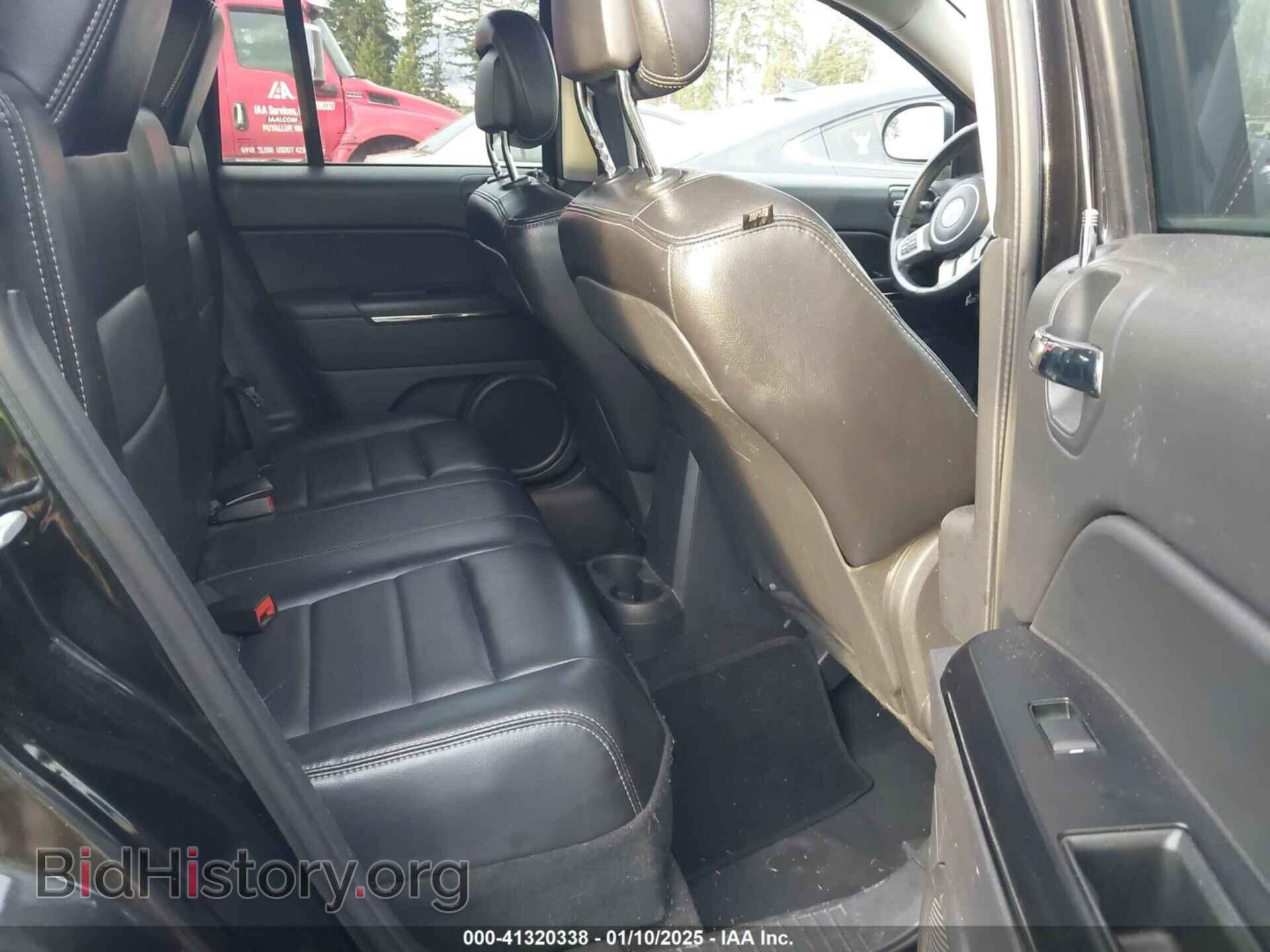 2011 JEEP COMPASS - VIN: 1J4NF5FB3BD133514 - Фото 8