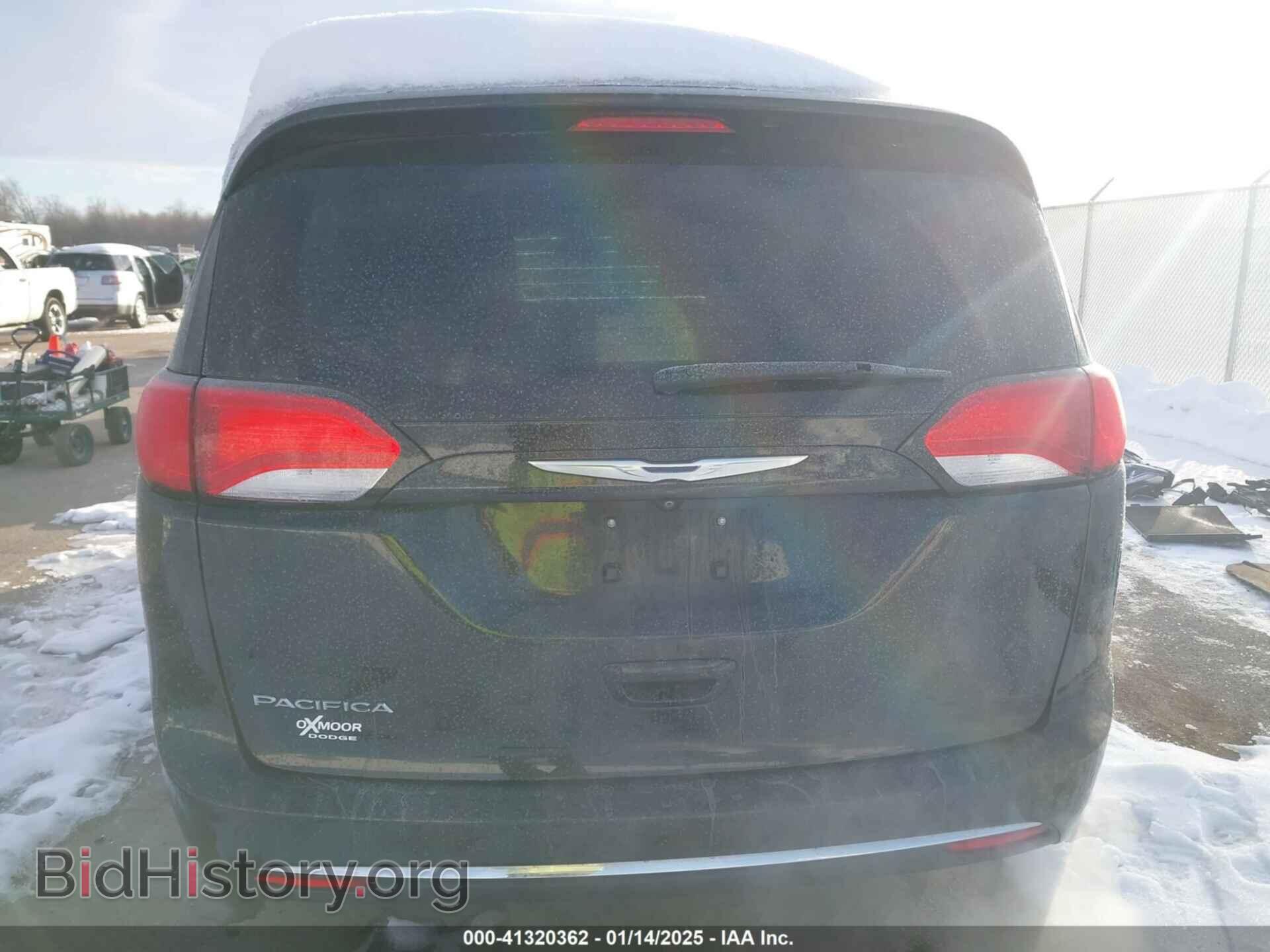 2017 CHRYSLER PACIFICA - VIN: 2C4RC1EG2HR770244 - Фото 17