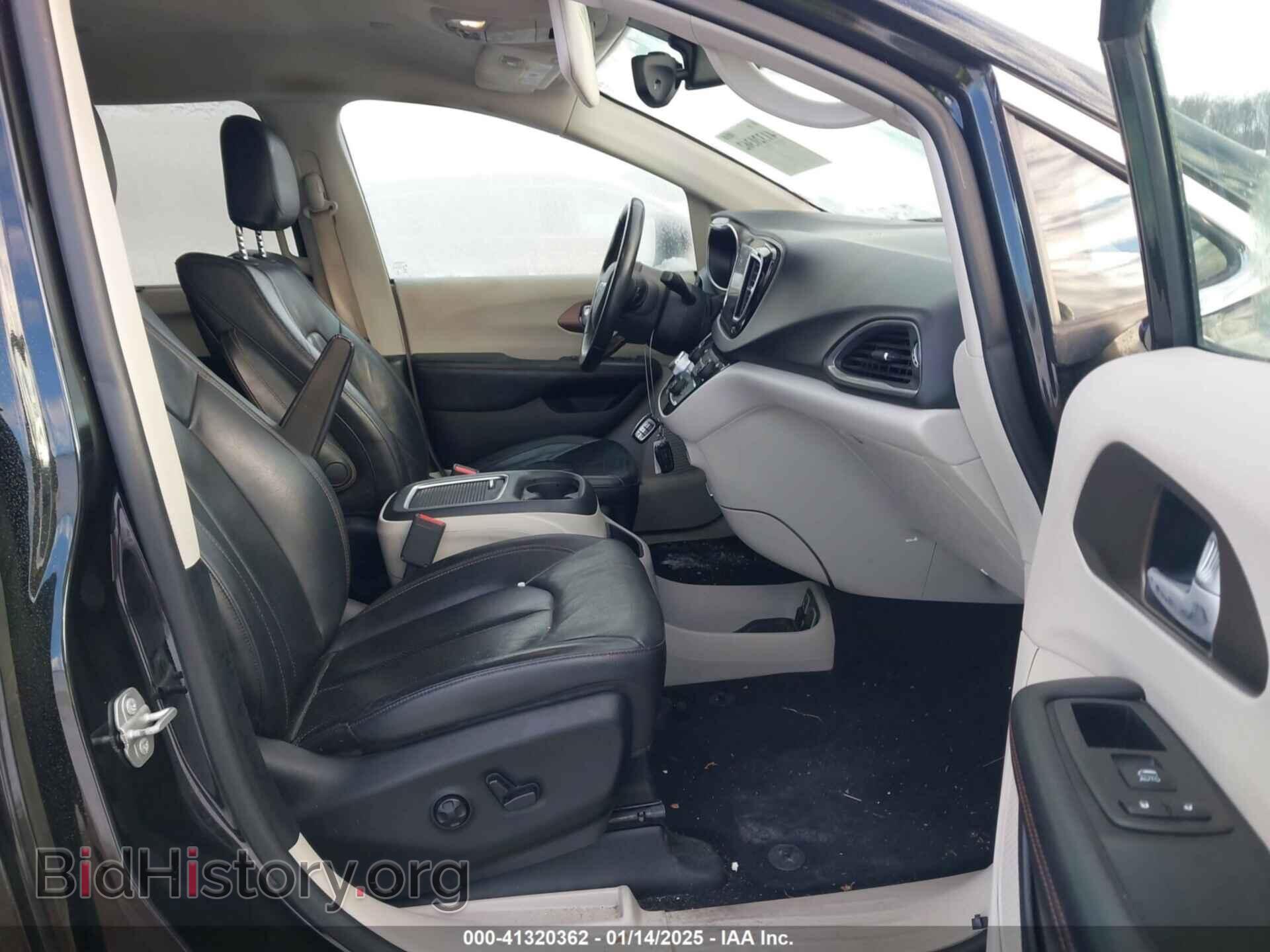 2017 CHRYSLER PACIFICA - VIN: 2C4RC1EG2HR770244 - Фото 5