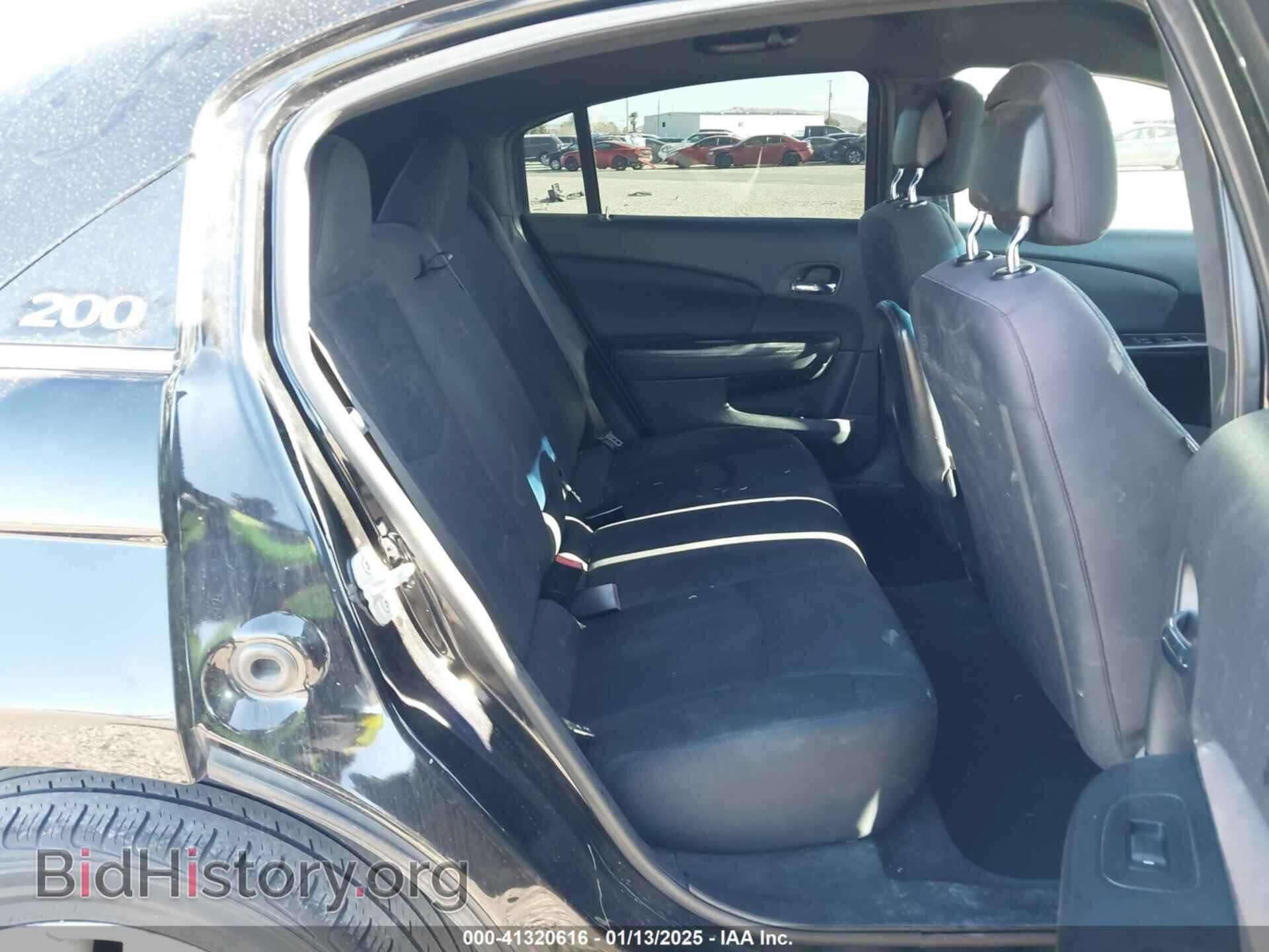 2012 CHRYSLER 200 - VIN: 1C3CCBAB8CN319965 - Фото 8