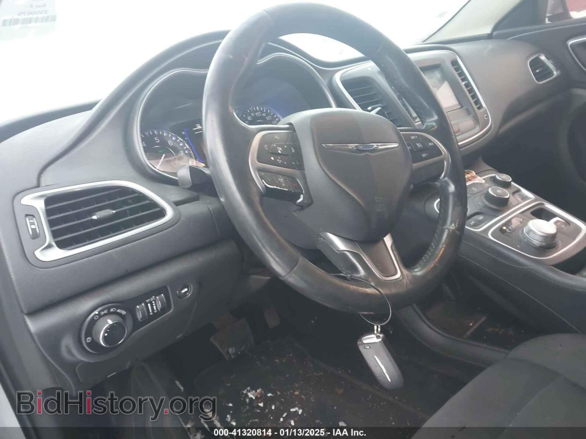 2015 CHRYSLER 200 - VIN: 1C3CCCAB1FN659677 - Фото 11