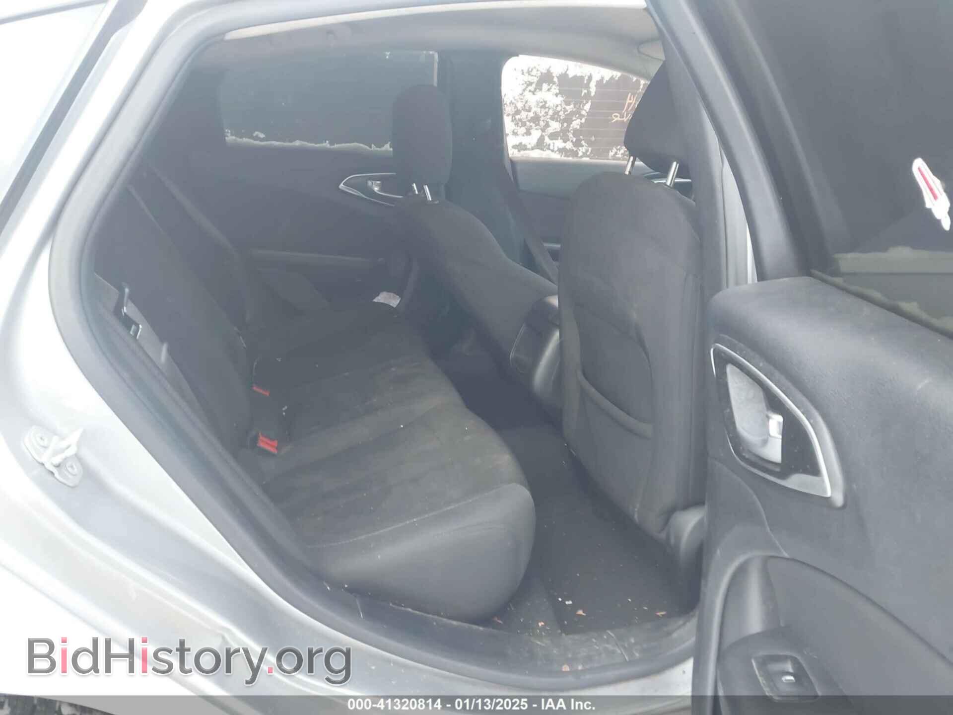 2015 CHRYSLER 200 - VIN: 1C3CCCAB1FN659677 - Фото 8