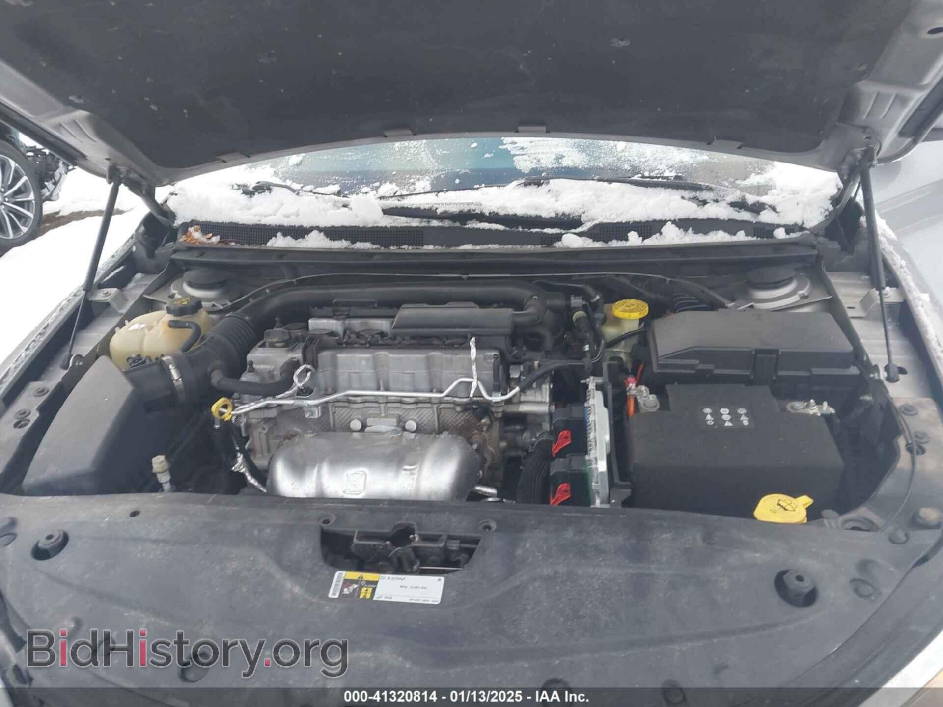2015 CHRYSLER 200 - VIN: 1C3CCCAB1FN659677 - Фото 10