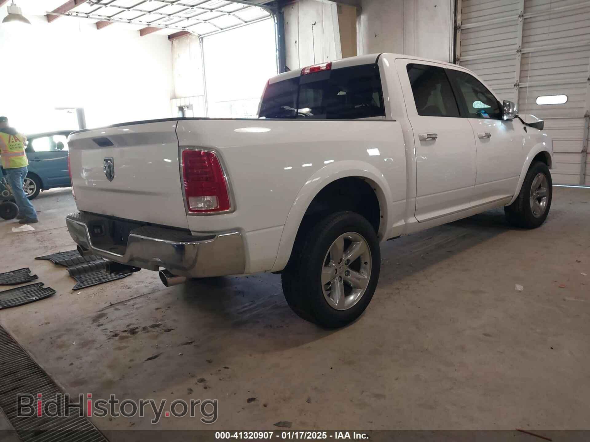 2017 RAM 1500 - VIN: 1C6RR7NTXHS740638 - Фото 4