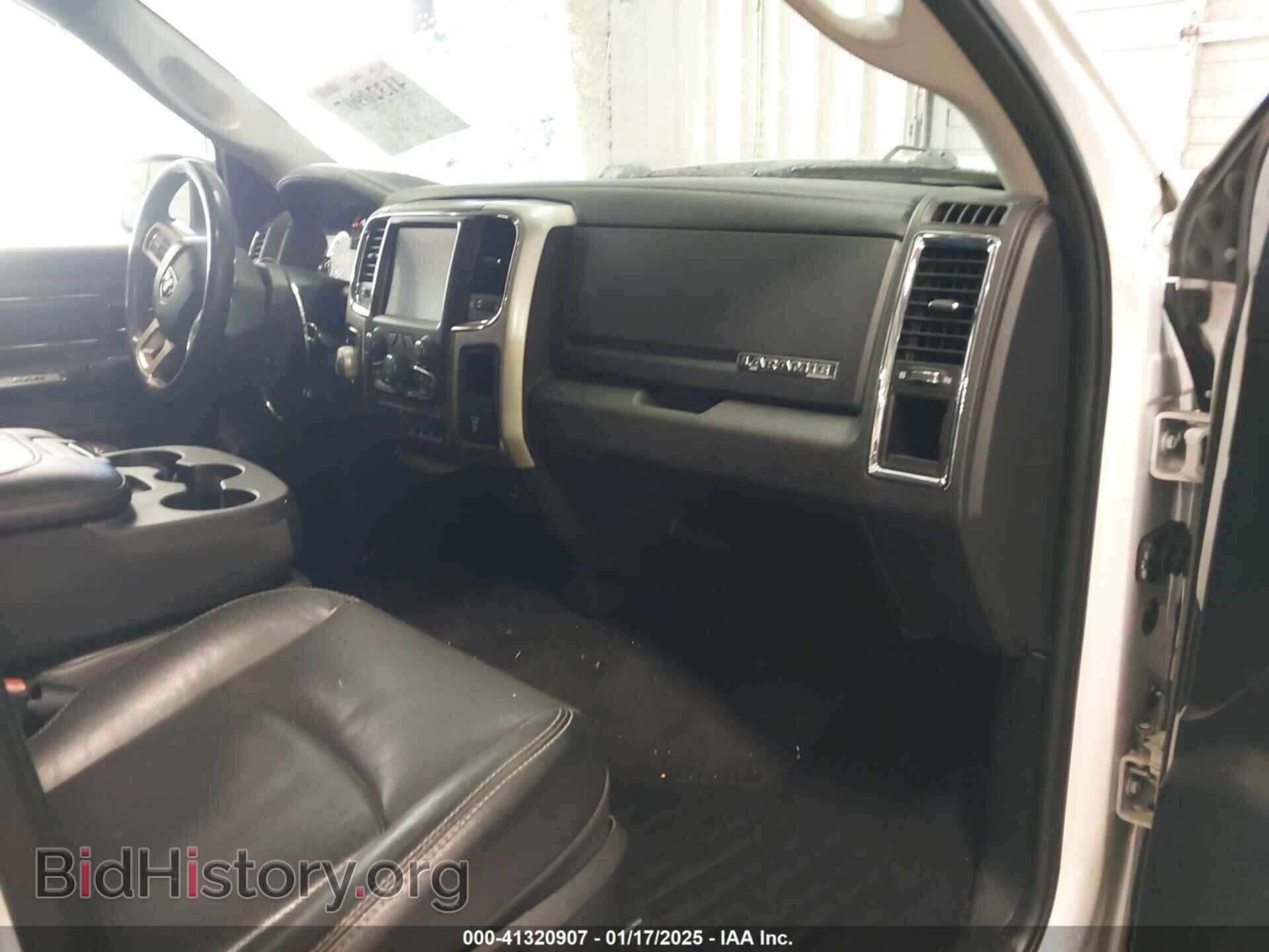 2017 RAM 1500 - VIN: 1C6RR7NTXHS740638 - Фото 5