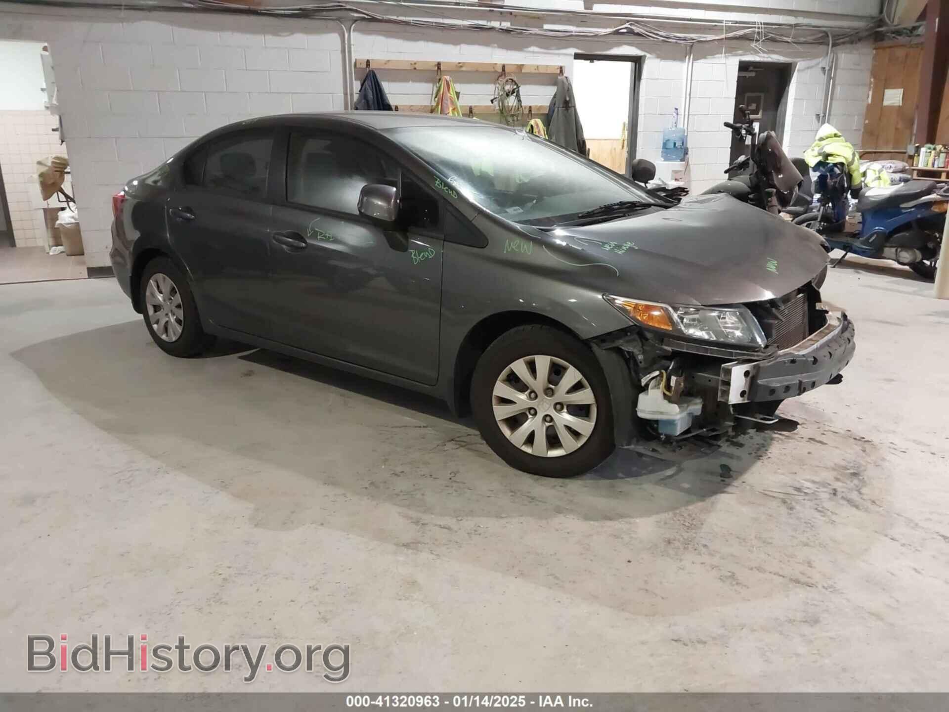 Photo 2HGFB2F52CH609188 - HONDA CIVIC SDN 2012